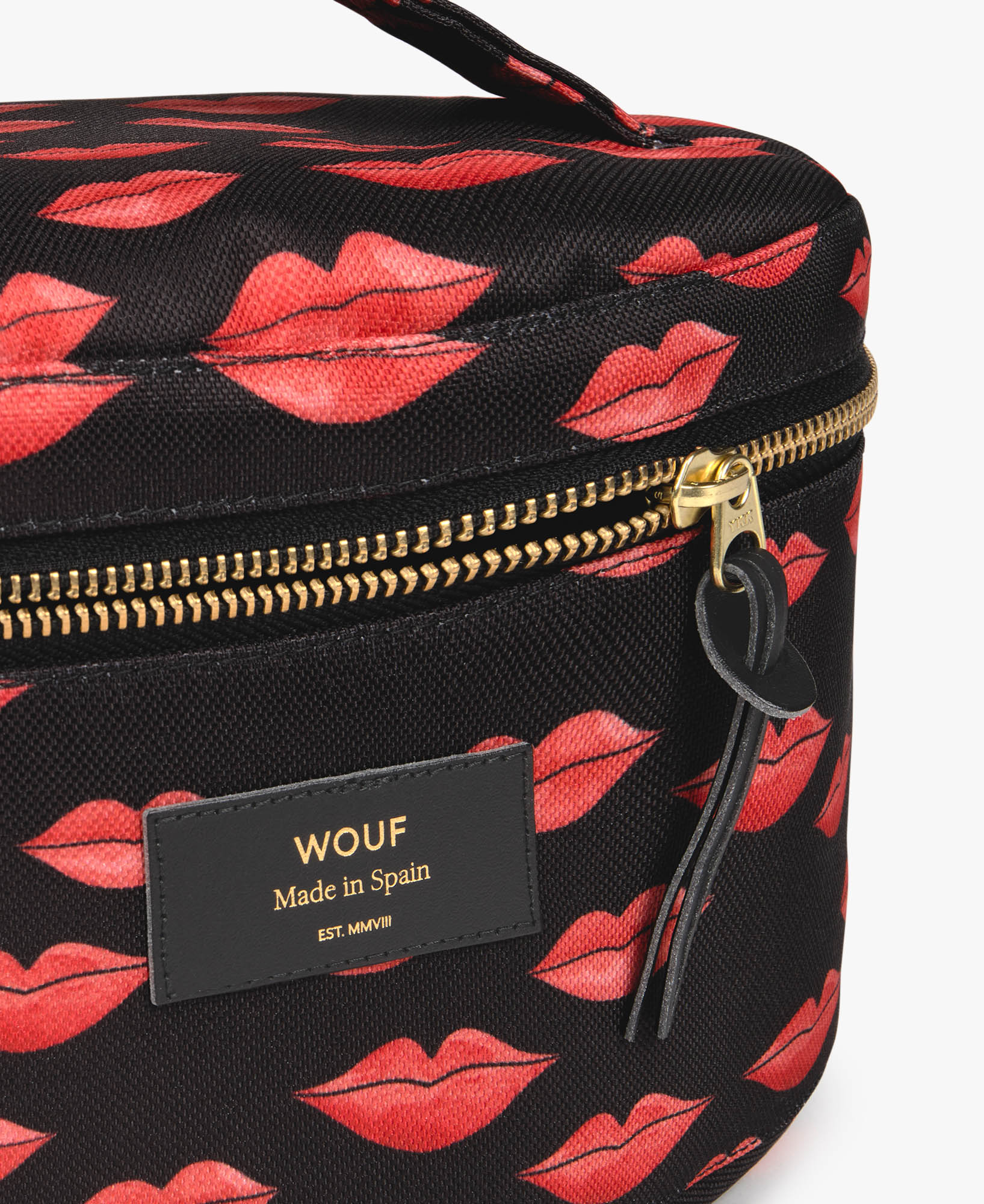 WOUF-XL-Makeup-Bag-Beso-Label