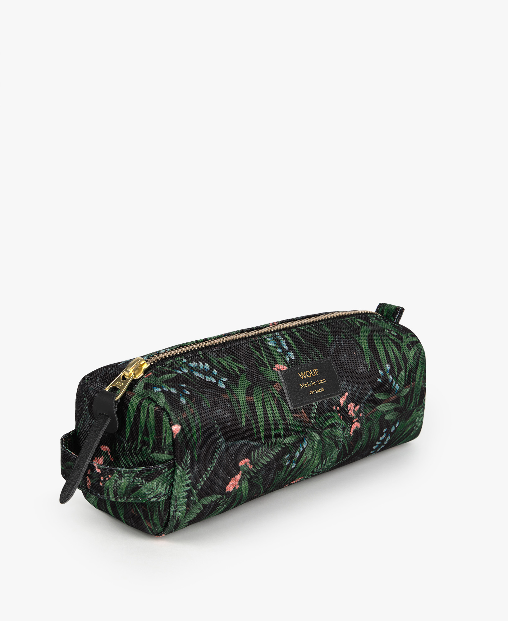 WOUF-Pencil-Case-Janne-Display