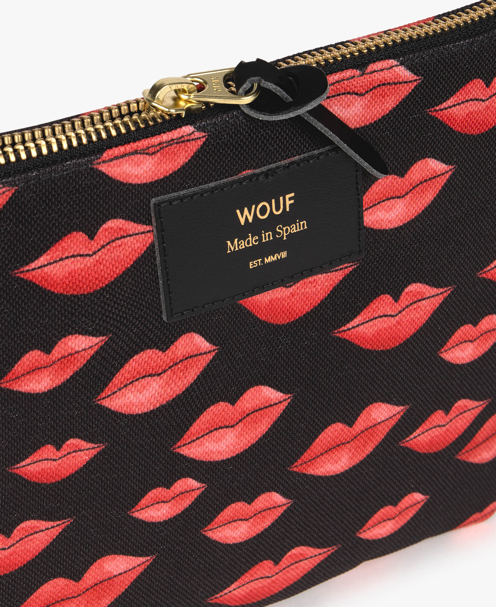 WOUF-Large-Pouch-Beso-Label