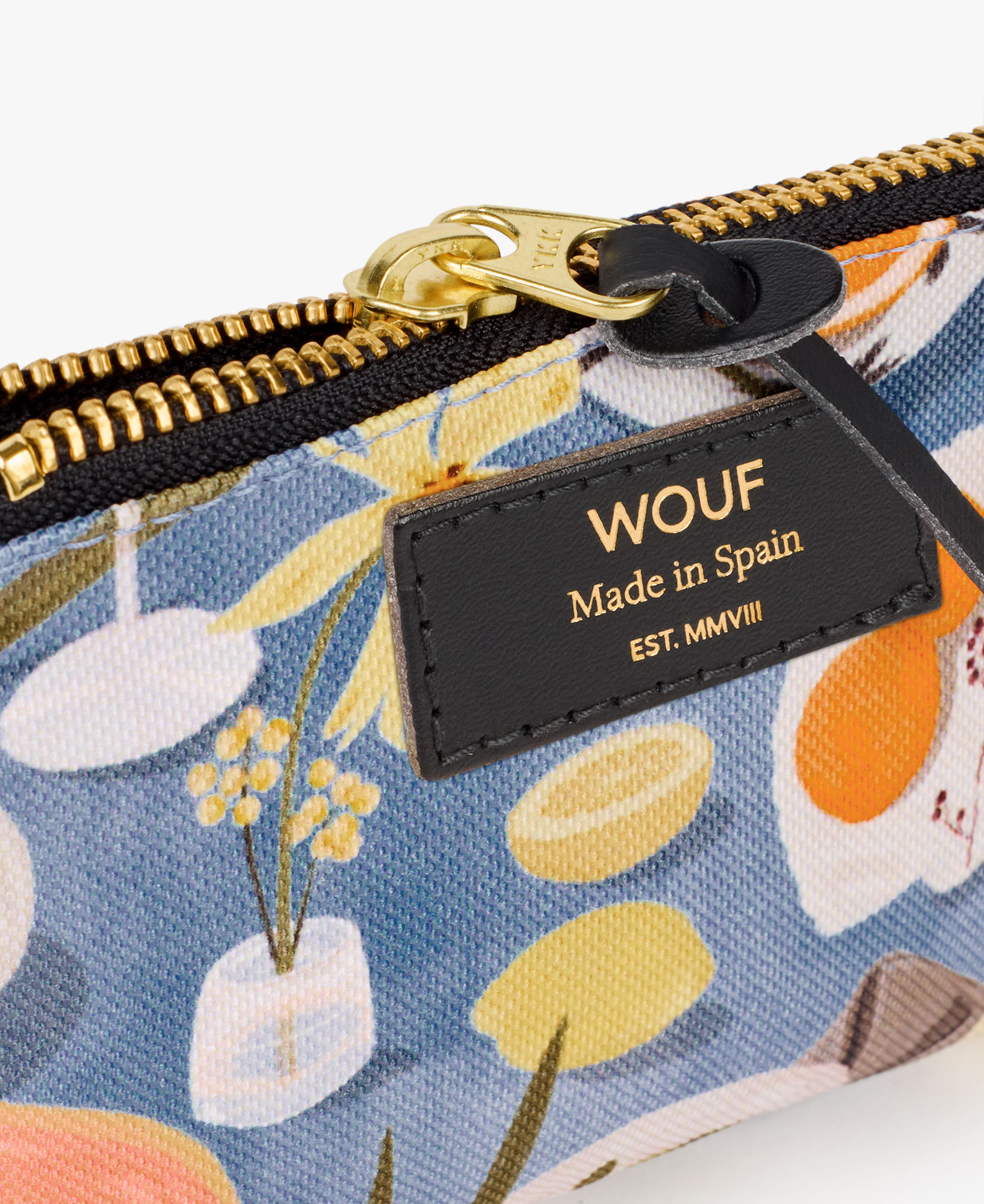 WOUF-Small-Pouch-Cadaques-Label