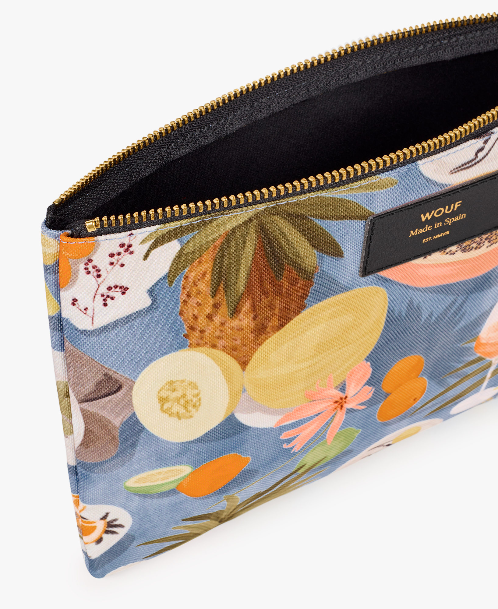 WOUF-XL-Pouch-Cadaques-Detail