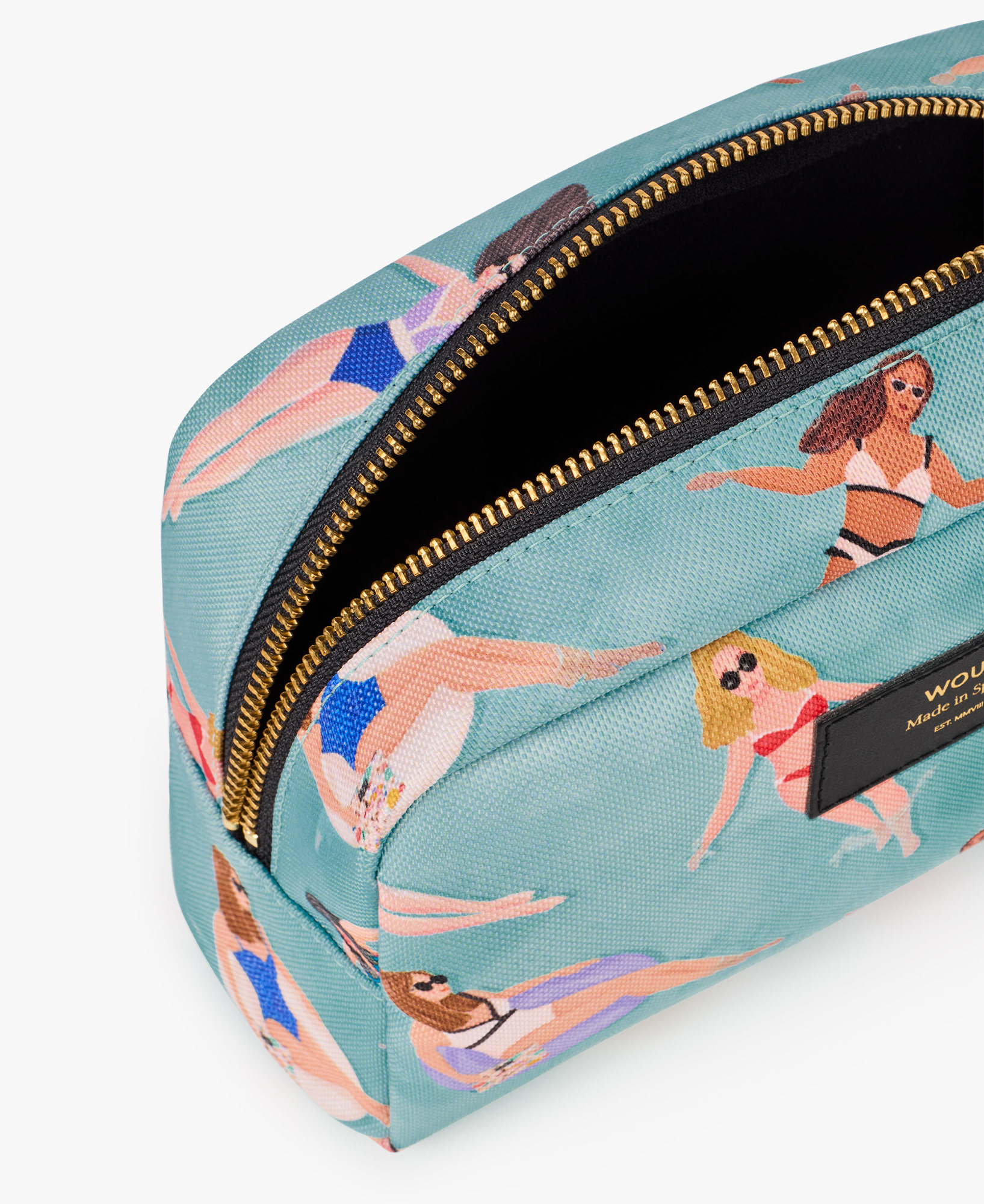 WOUF-Makeup-Bag-Swimmers-Detail