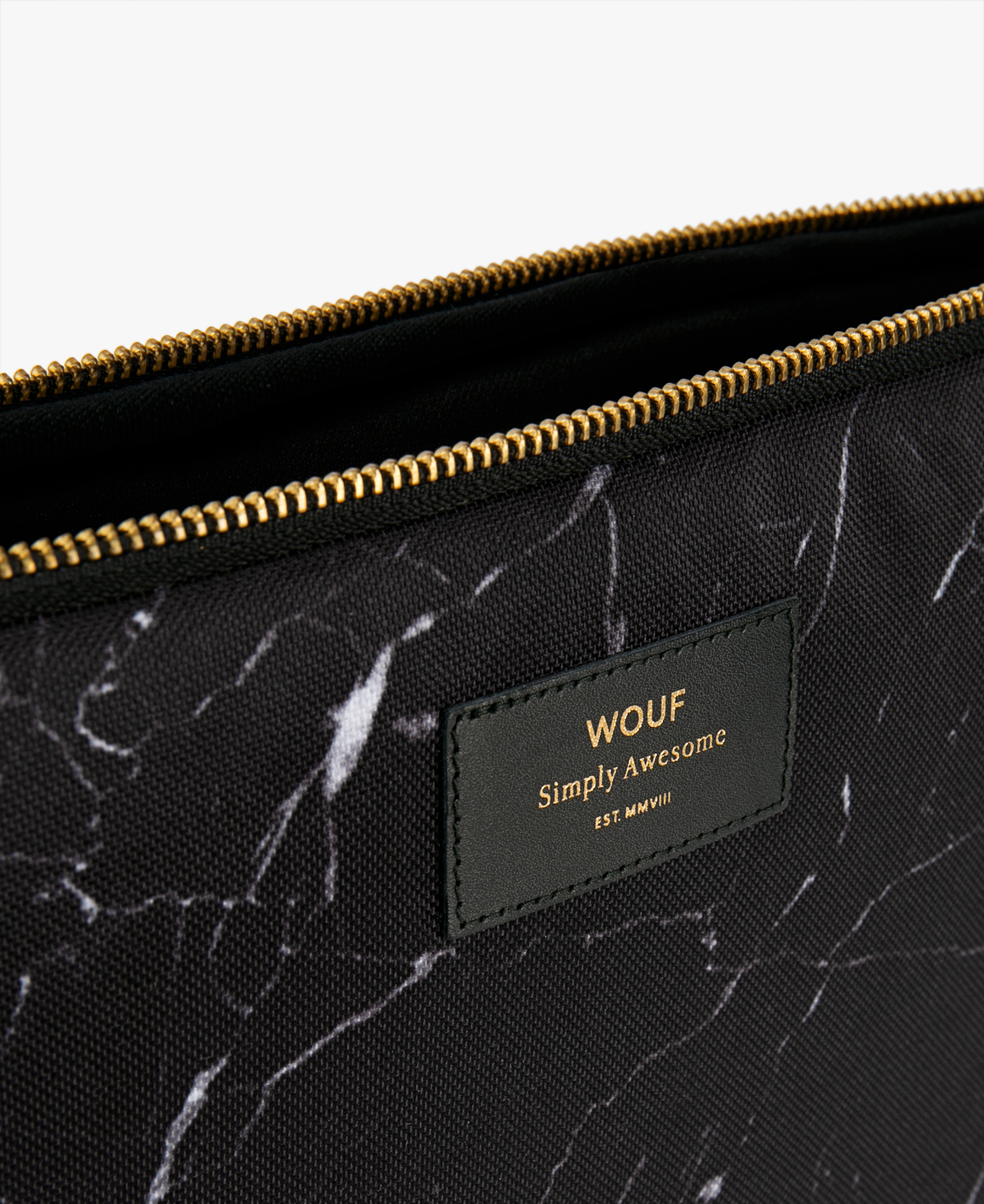 BlackMarble4-Sleeve13-wouf