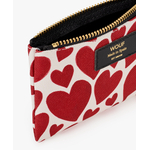 WOUF-Small-Pouch-Amour-Detail