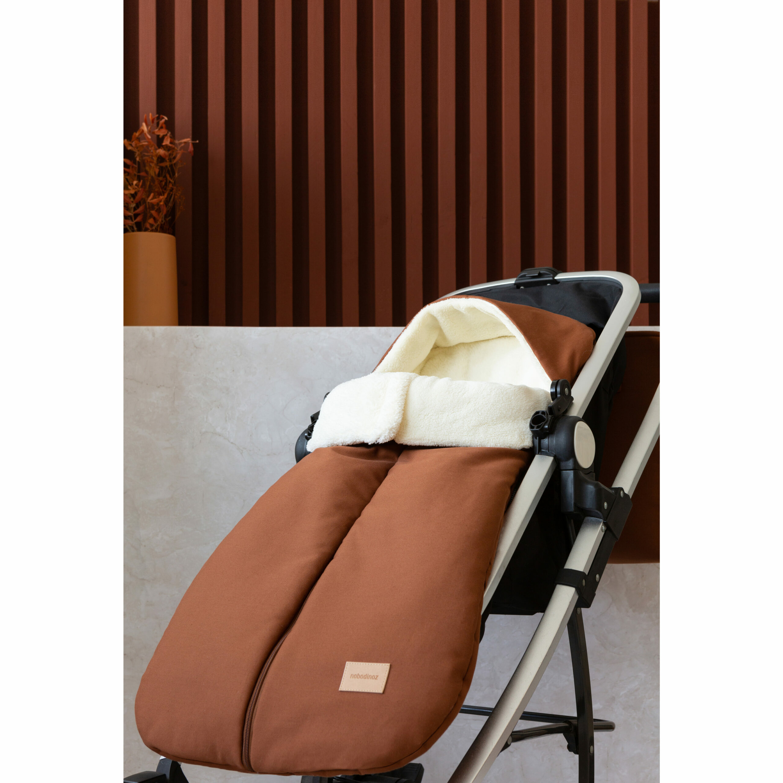 chanceliere-baby-on-the-go-nobodinoz.nd2lf7.max@2x-scaled-2
