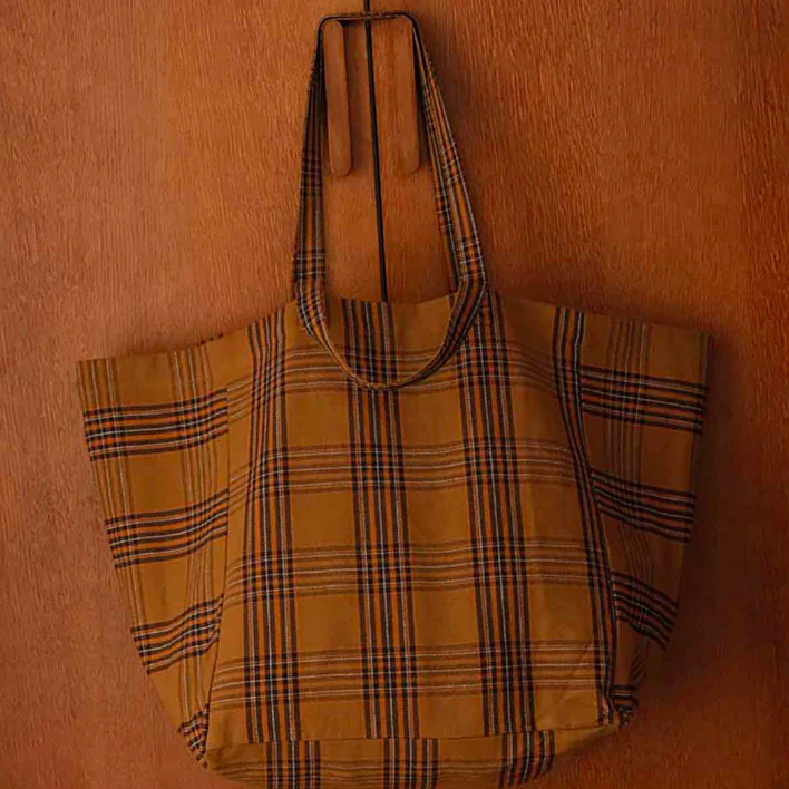 SAC ELISA TARTAN ROSE IN APRIL7