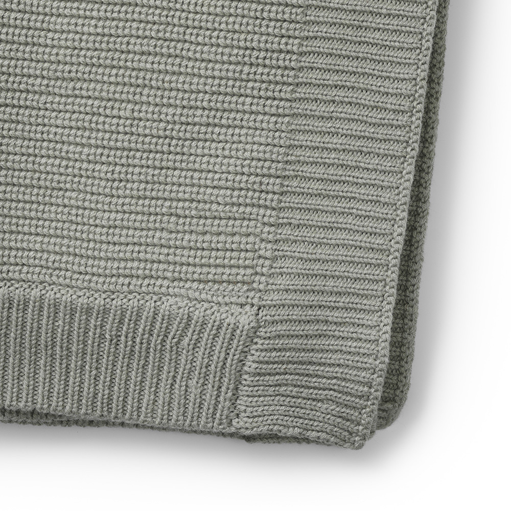 mineral-green-wool-knitted-blanket-elodie-details_30300101184NA_3_1000px