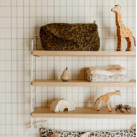 VIC GRAOU OLIVE TROUSSE DE TOILETTE ROSE IN APRIL3