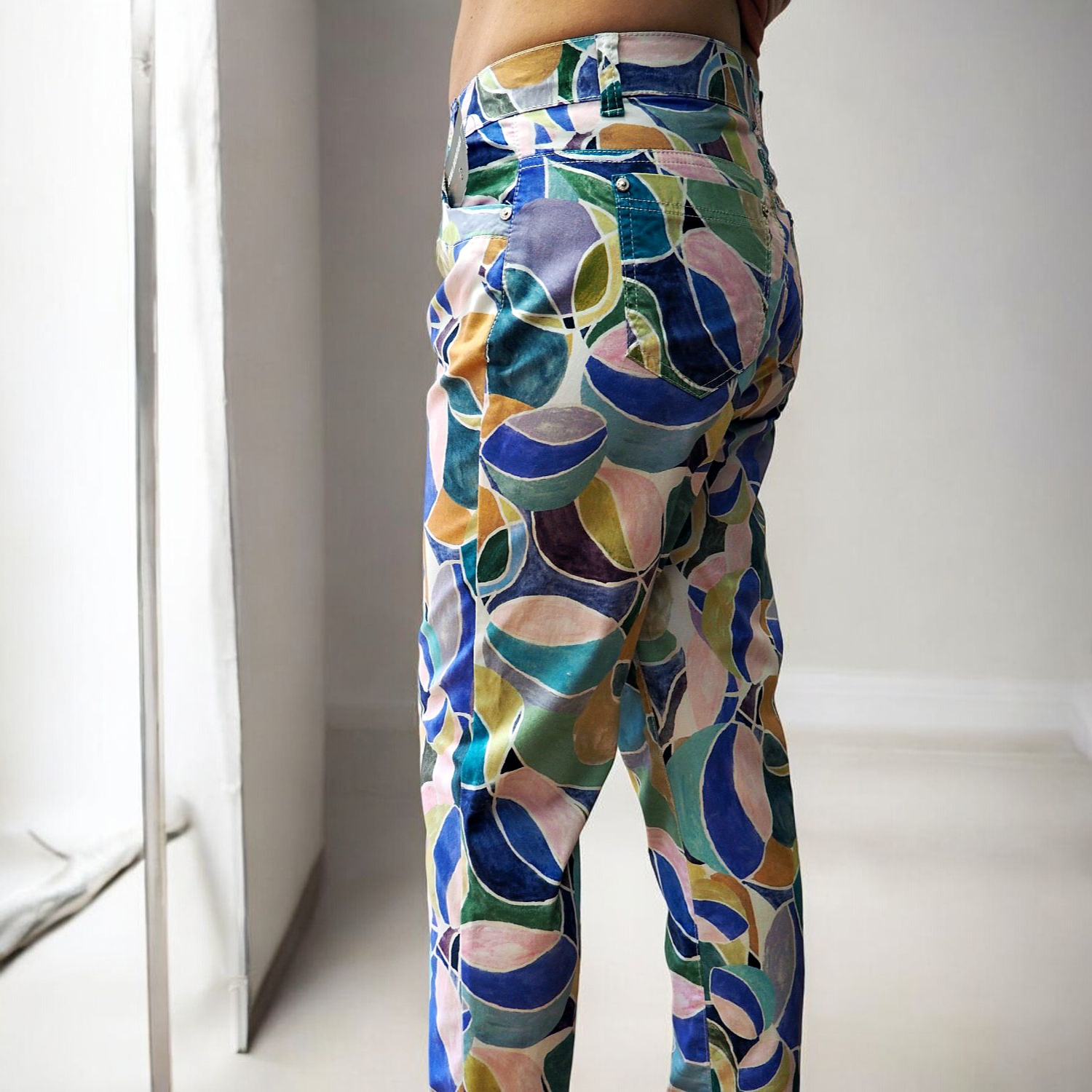 pantalon-anna-montana-imprime-multicolore