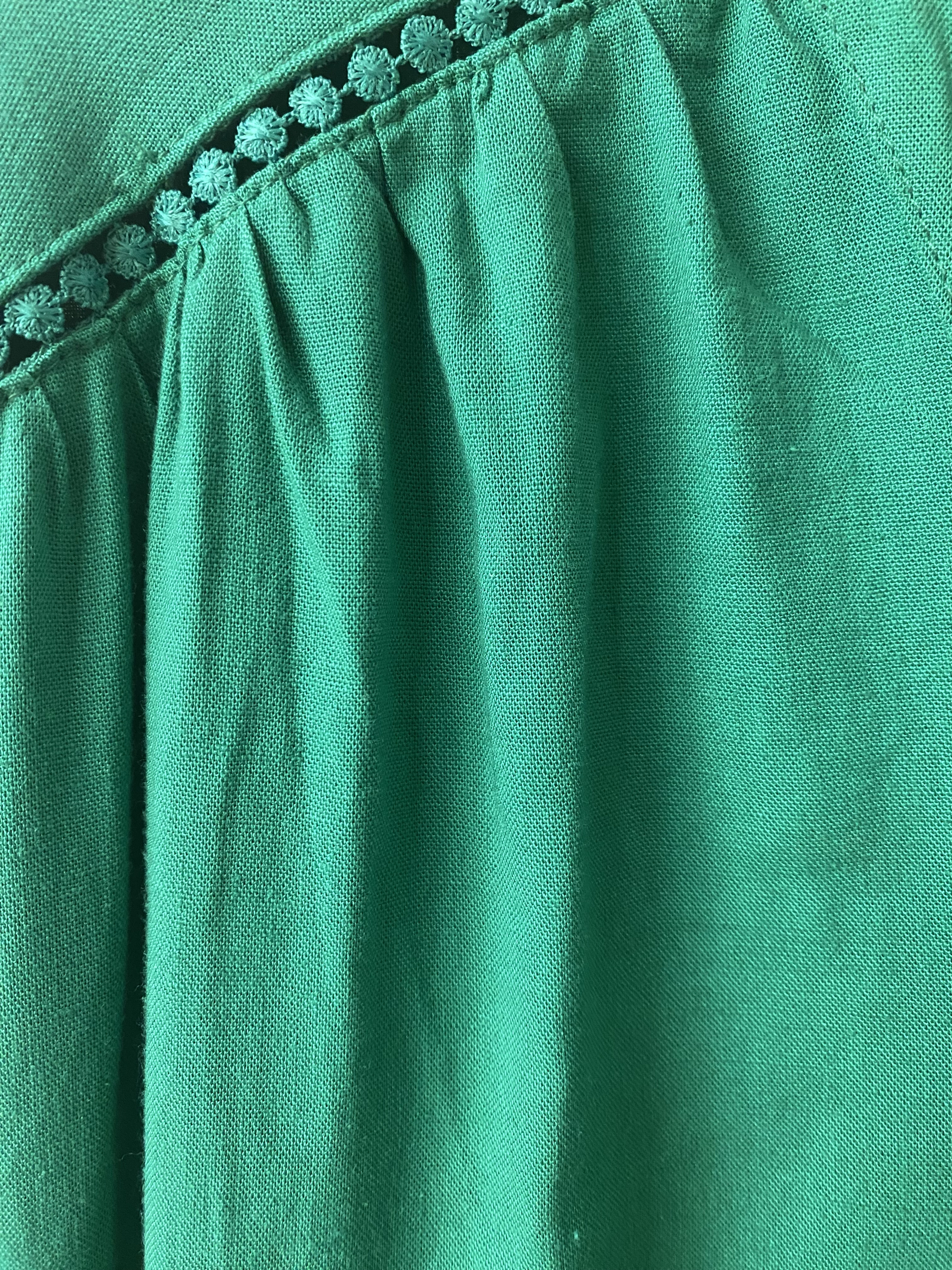 detail-robe-verte-etymologie-etyromeo