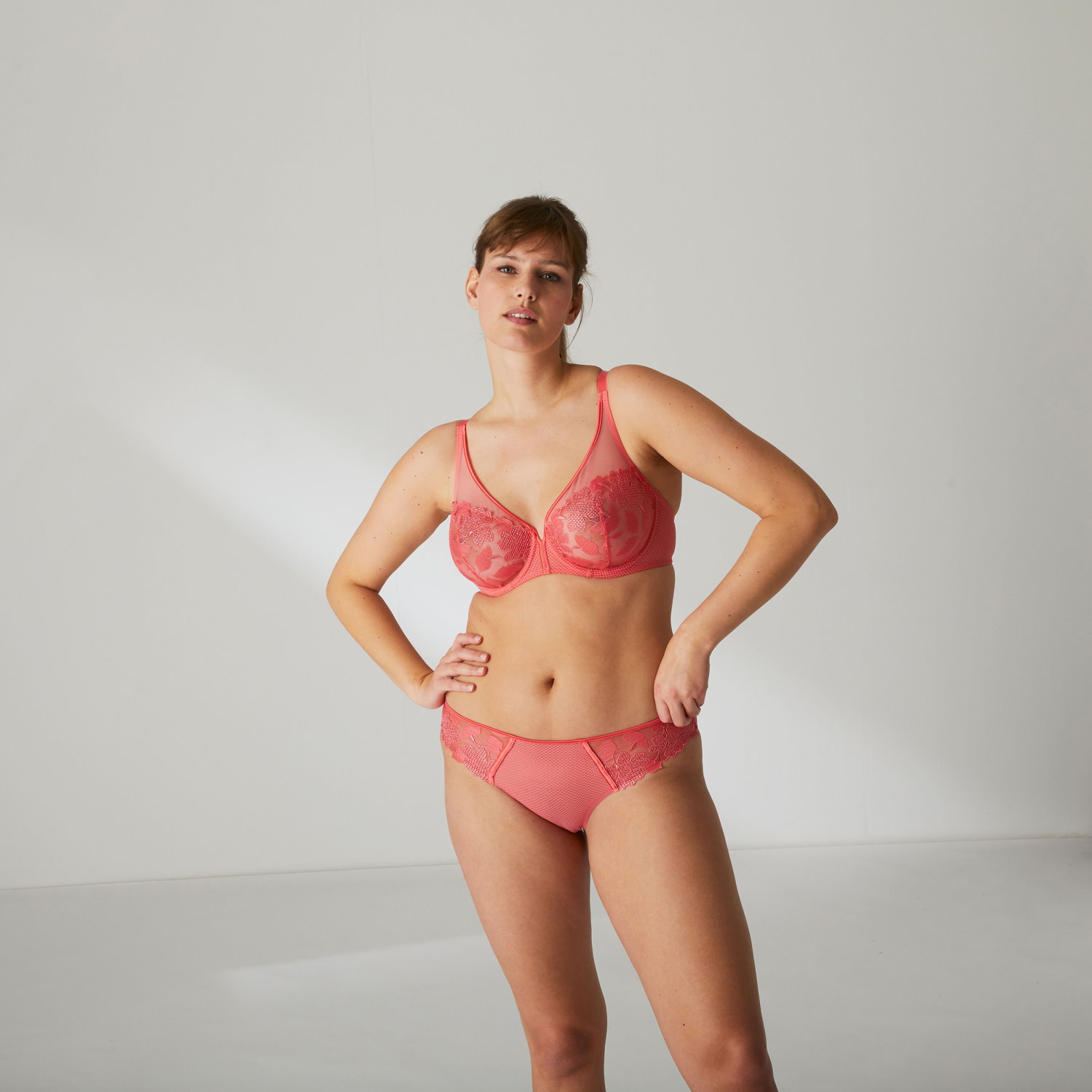 Soutien-gorge avec armatures et Slip DAHLIA coloris Papaye-222