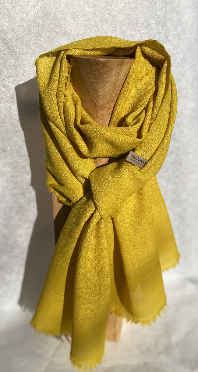 foulard laine jaune vif