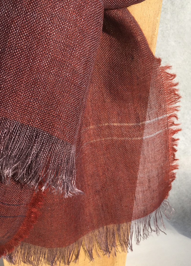 petit foulard grenat detail (5)