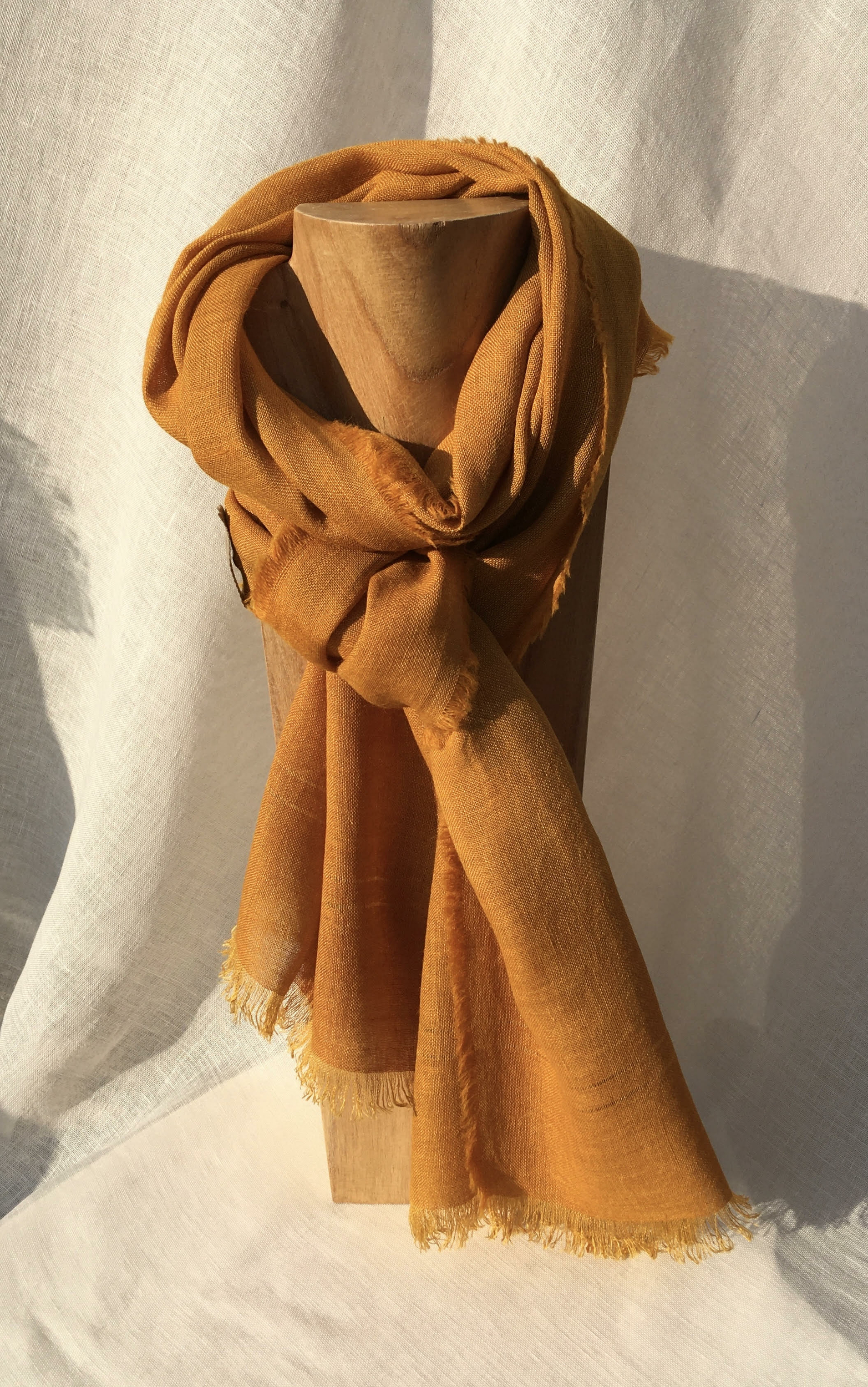 foulard lin apaga orange peregreen pelures oignon