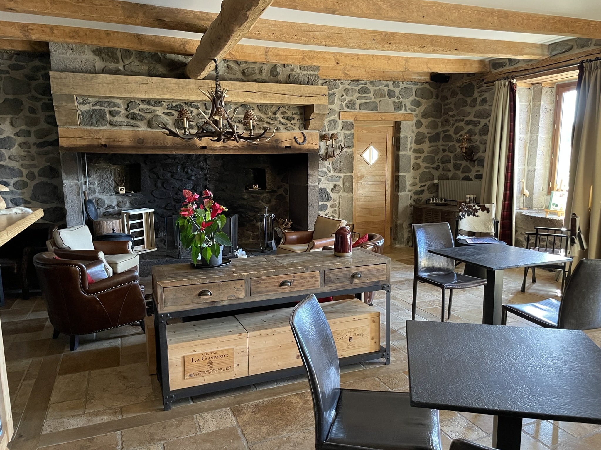 ecolodge lac du pecher peregreen 5