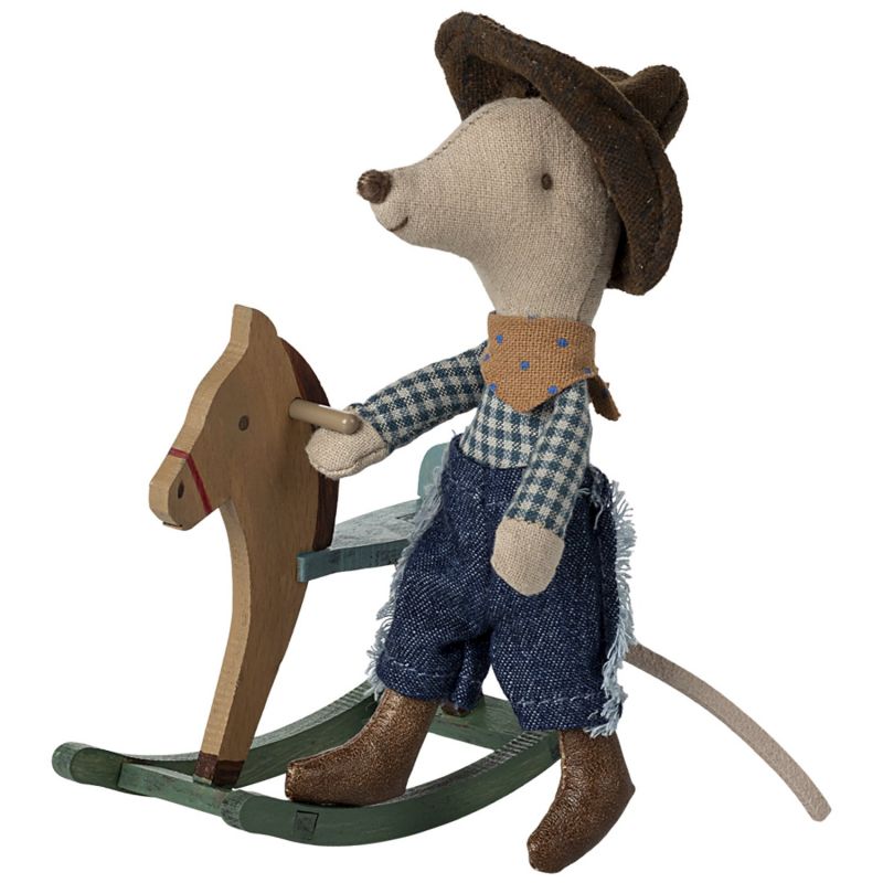 souris-cowboy-sur-son-cheval-a-bascule-petit-frere-2