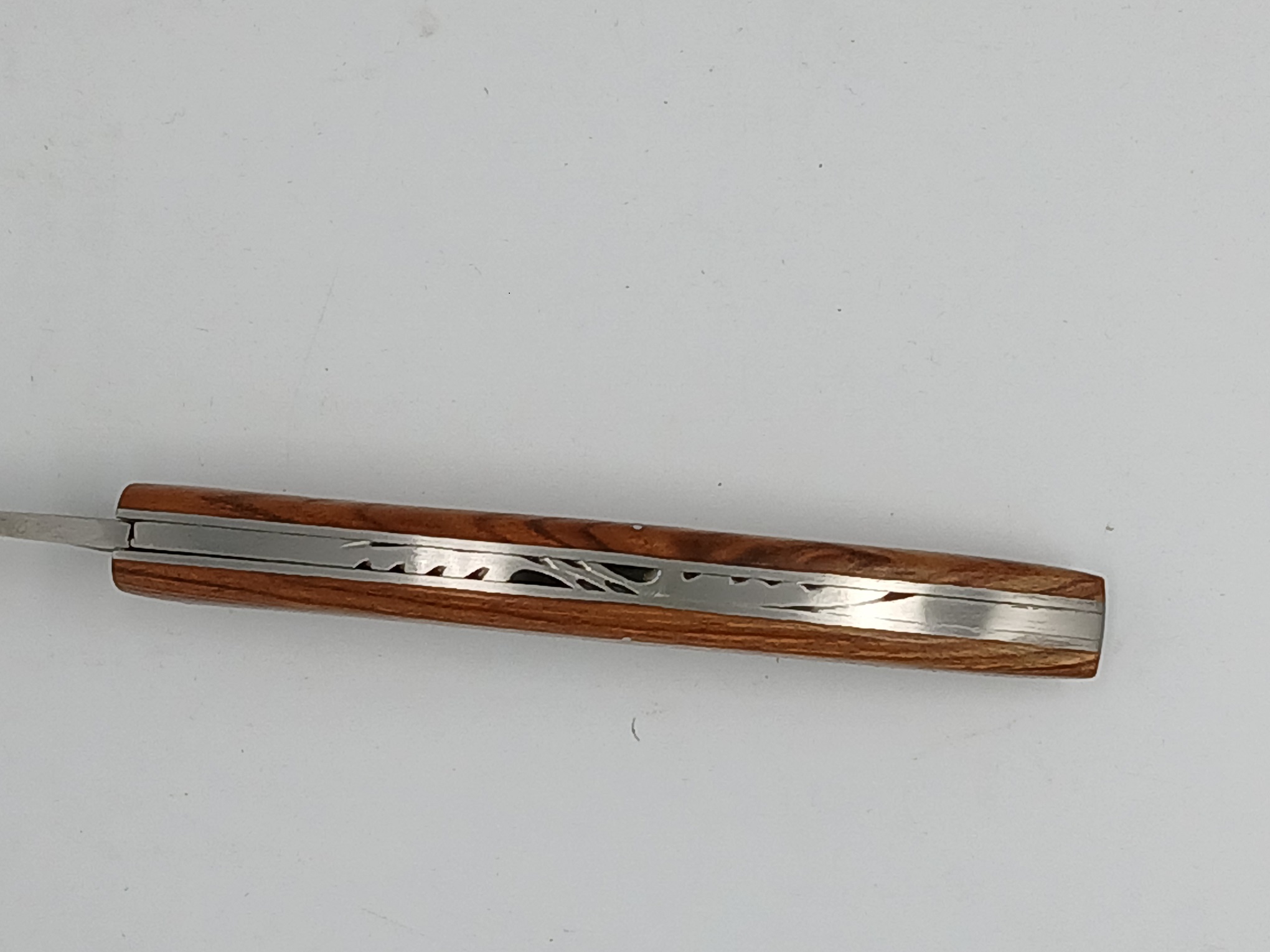 Guillochage couteau Thiers 10c bois de violette