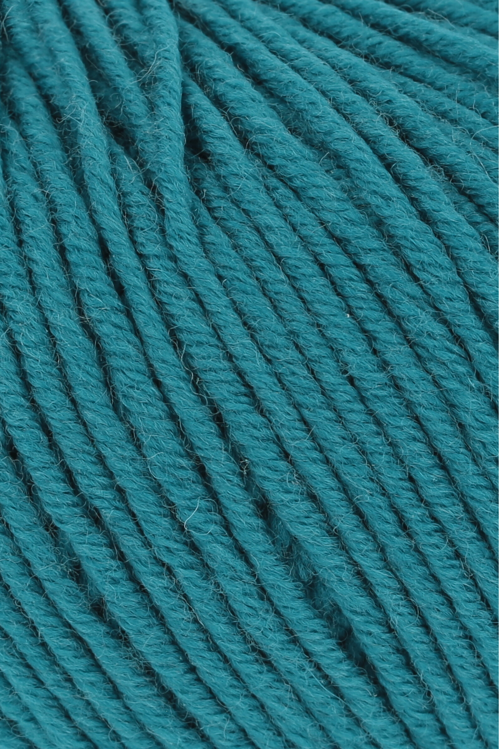 34_0272_LANGYARNS_Merino120_1600_C