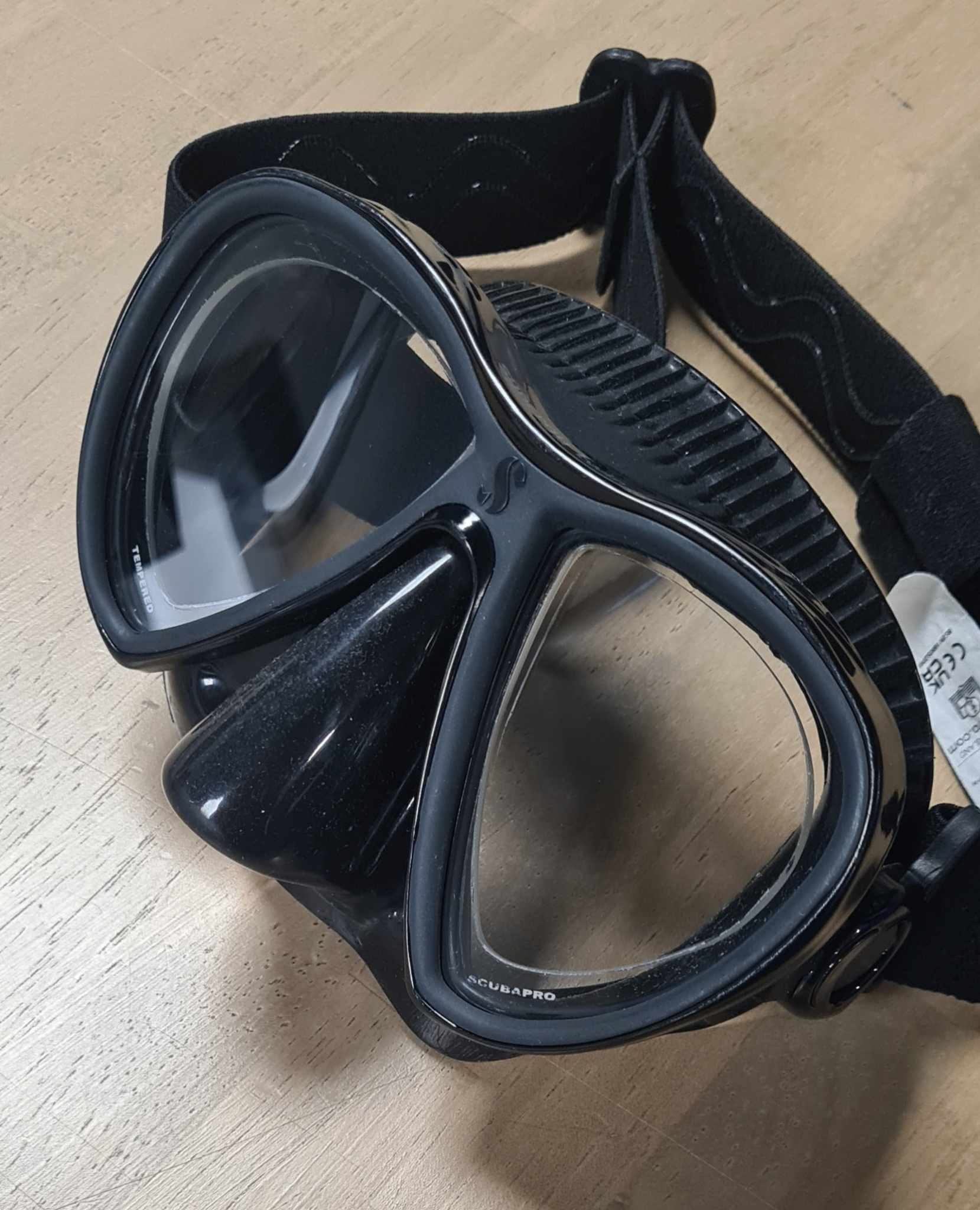 scubapro twinsynergy noir avec des verres progressifs