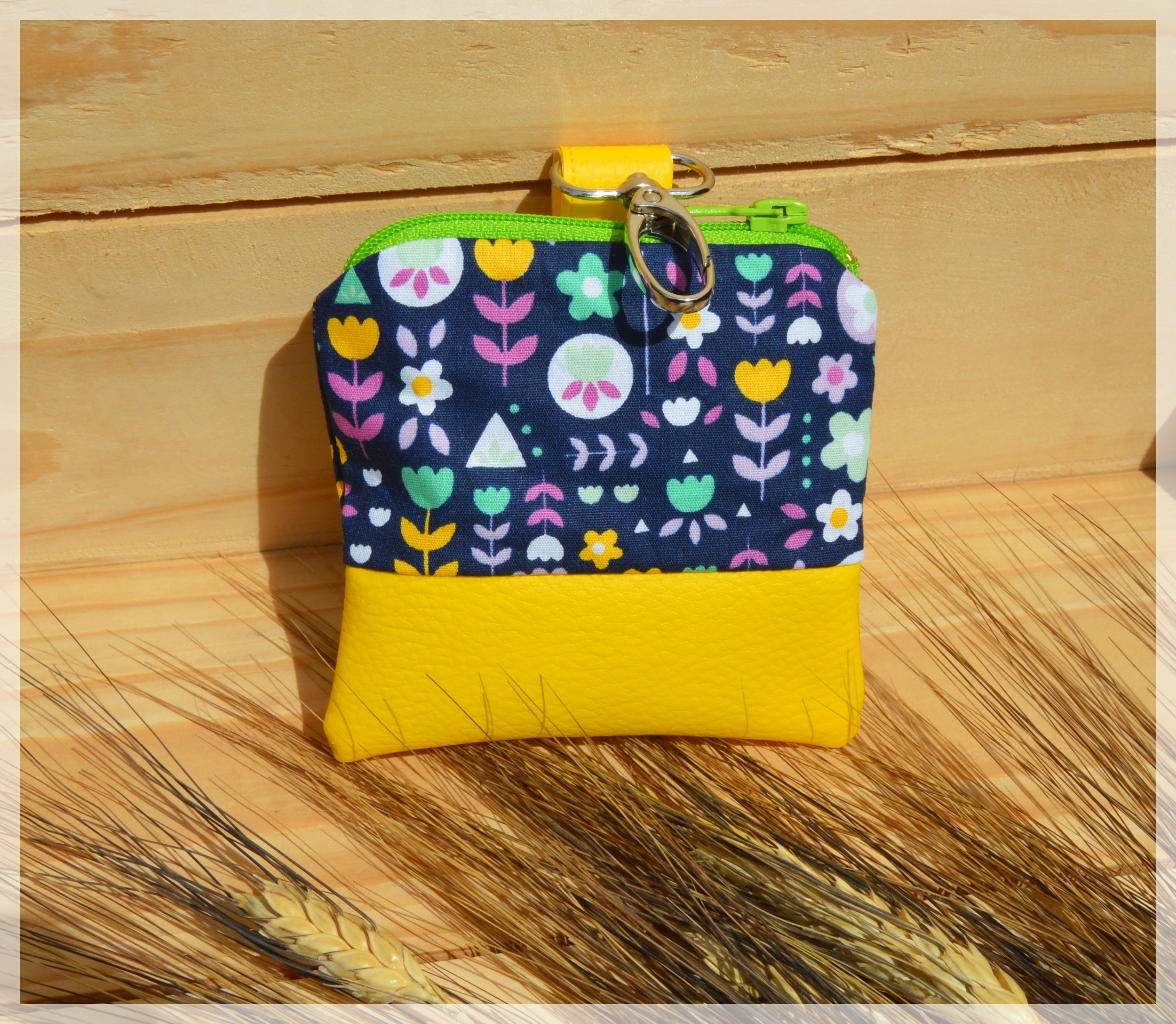 pochette happy flower 1