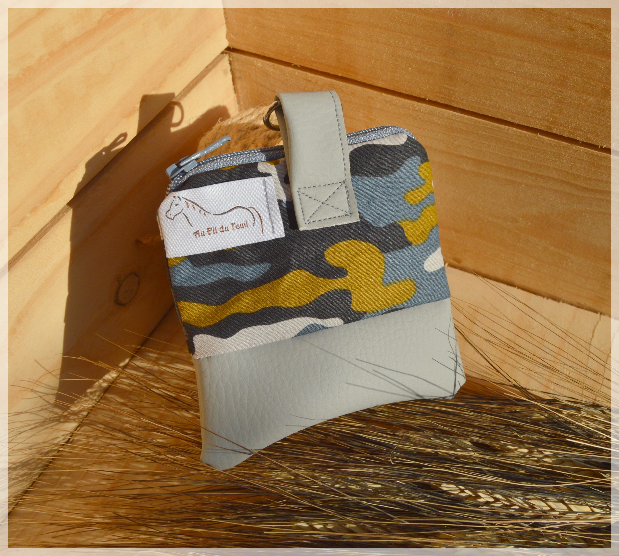 pochette camouflage gris 2