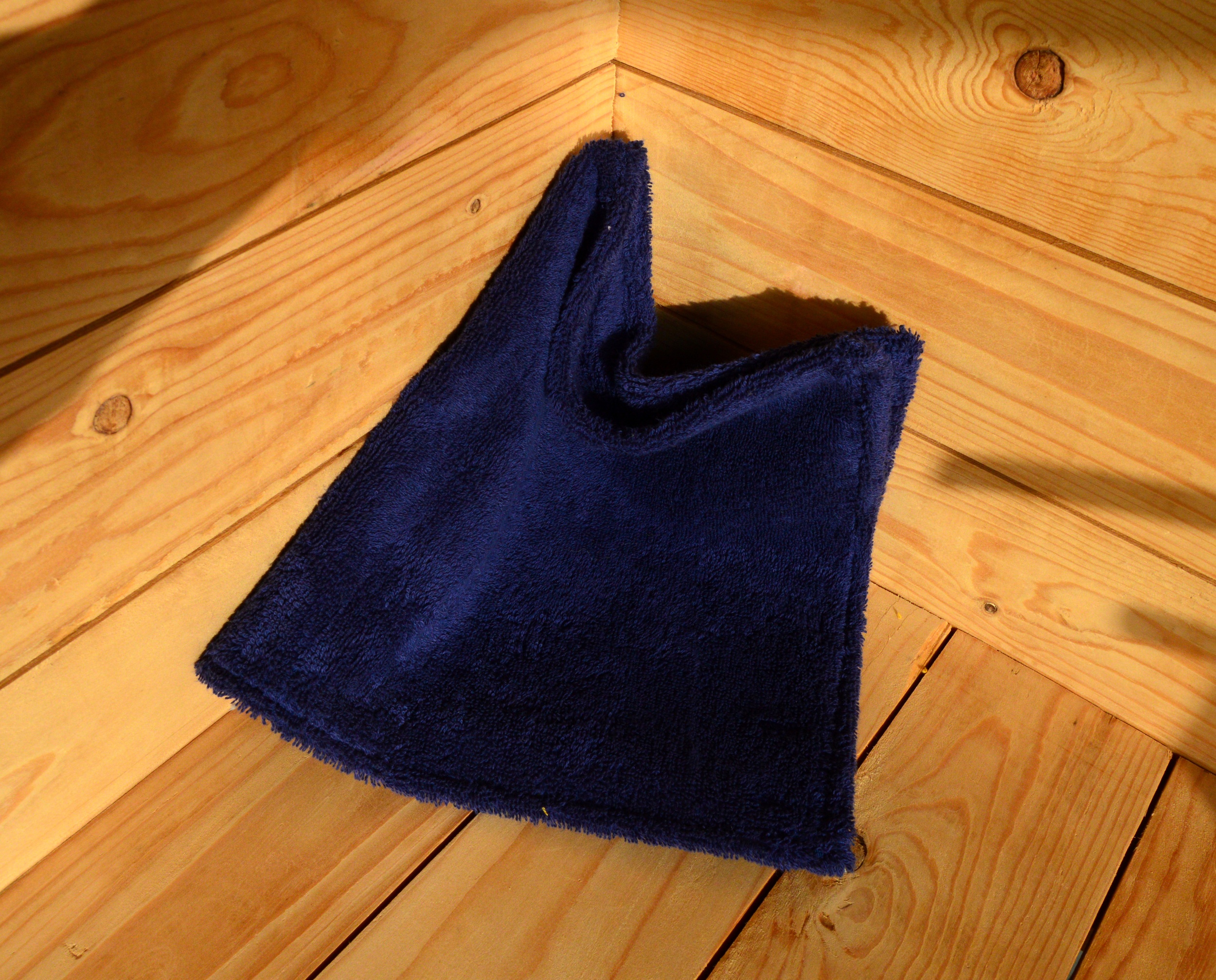 Bleu marine petite serviette