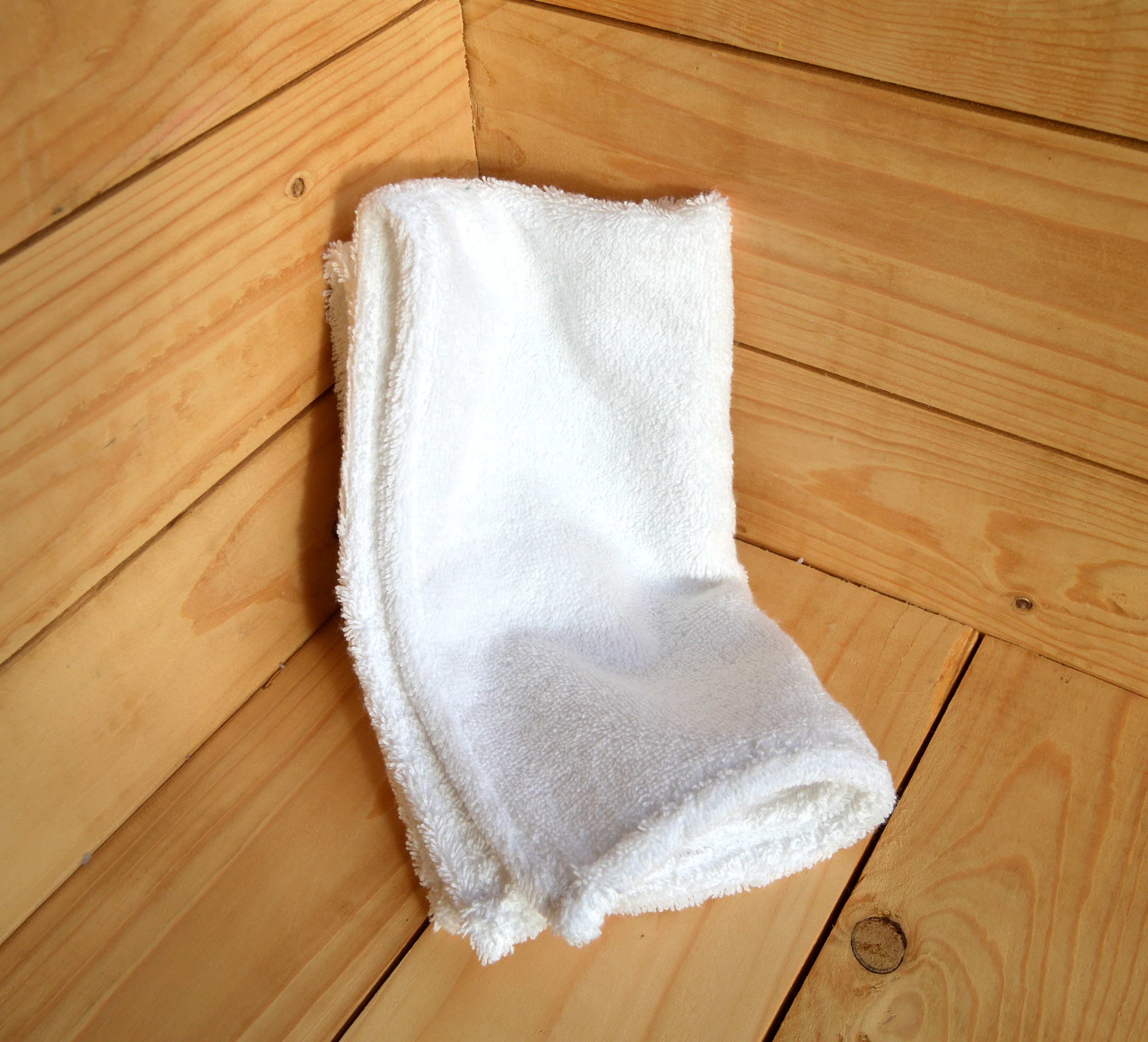 Blanche petite serviette