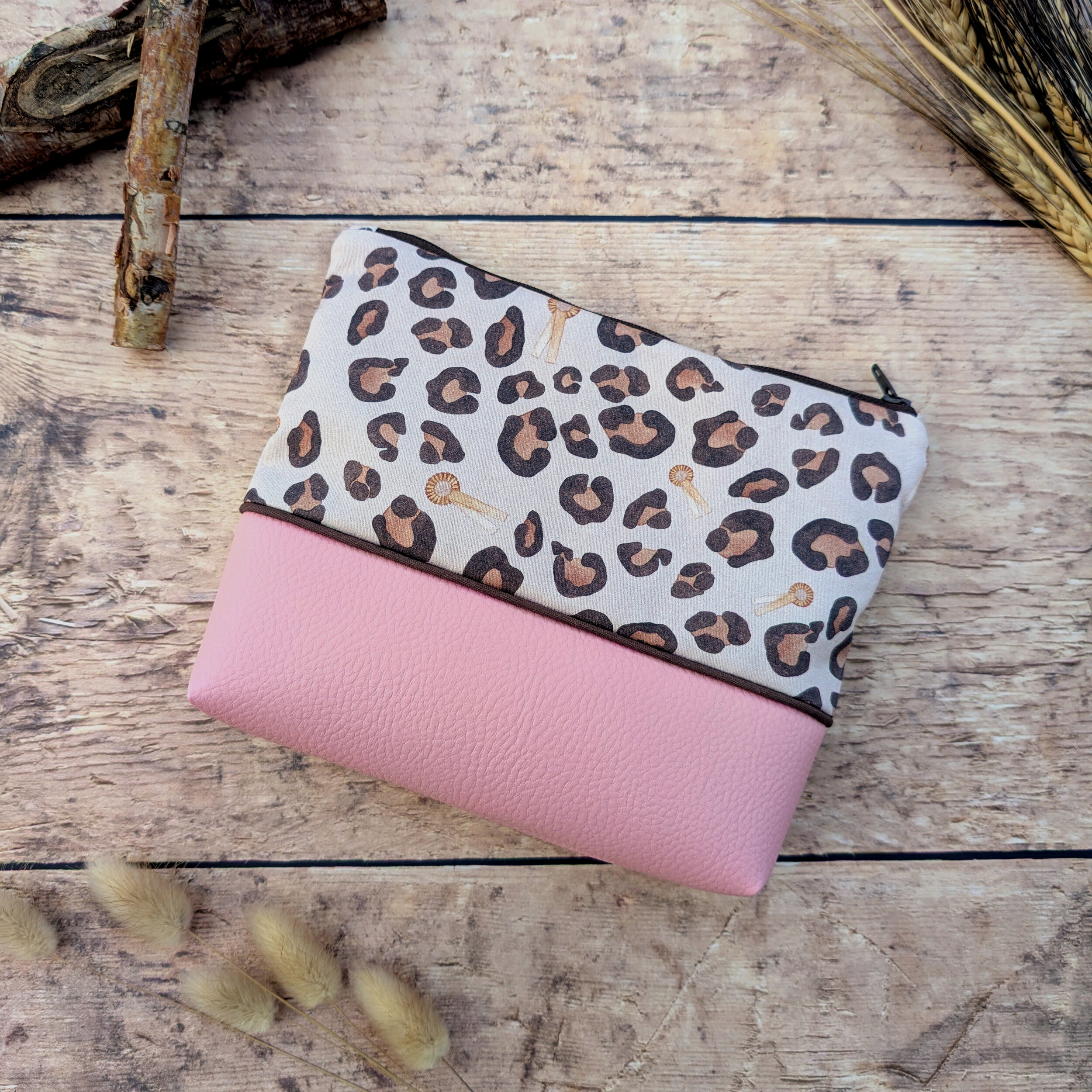 trousse maquillage lumière carré