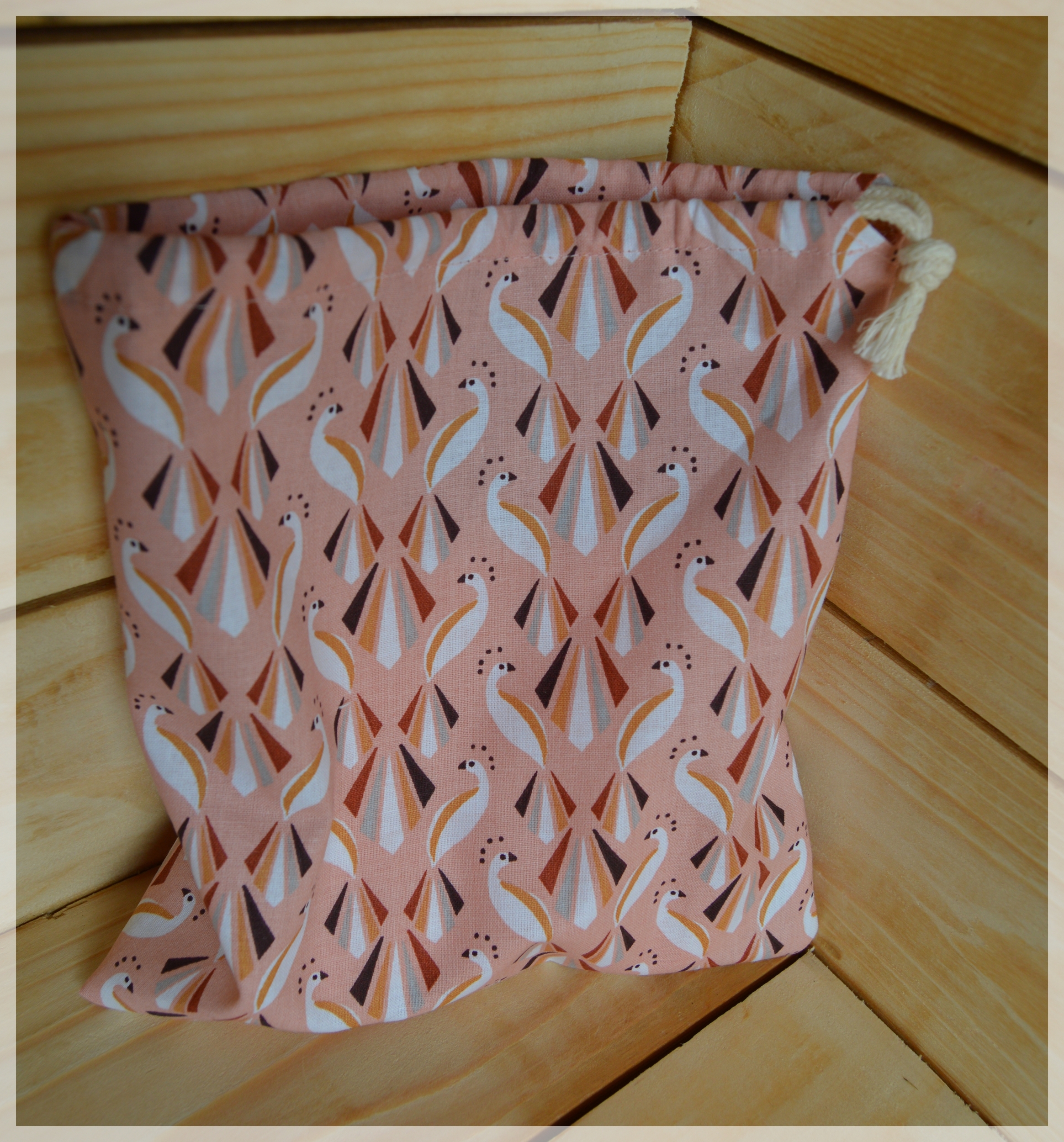 pochon et lingettes paon rose 3