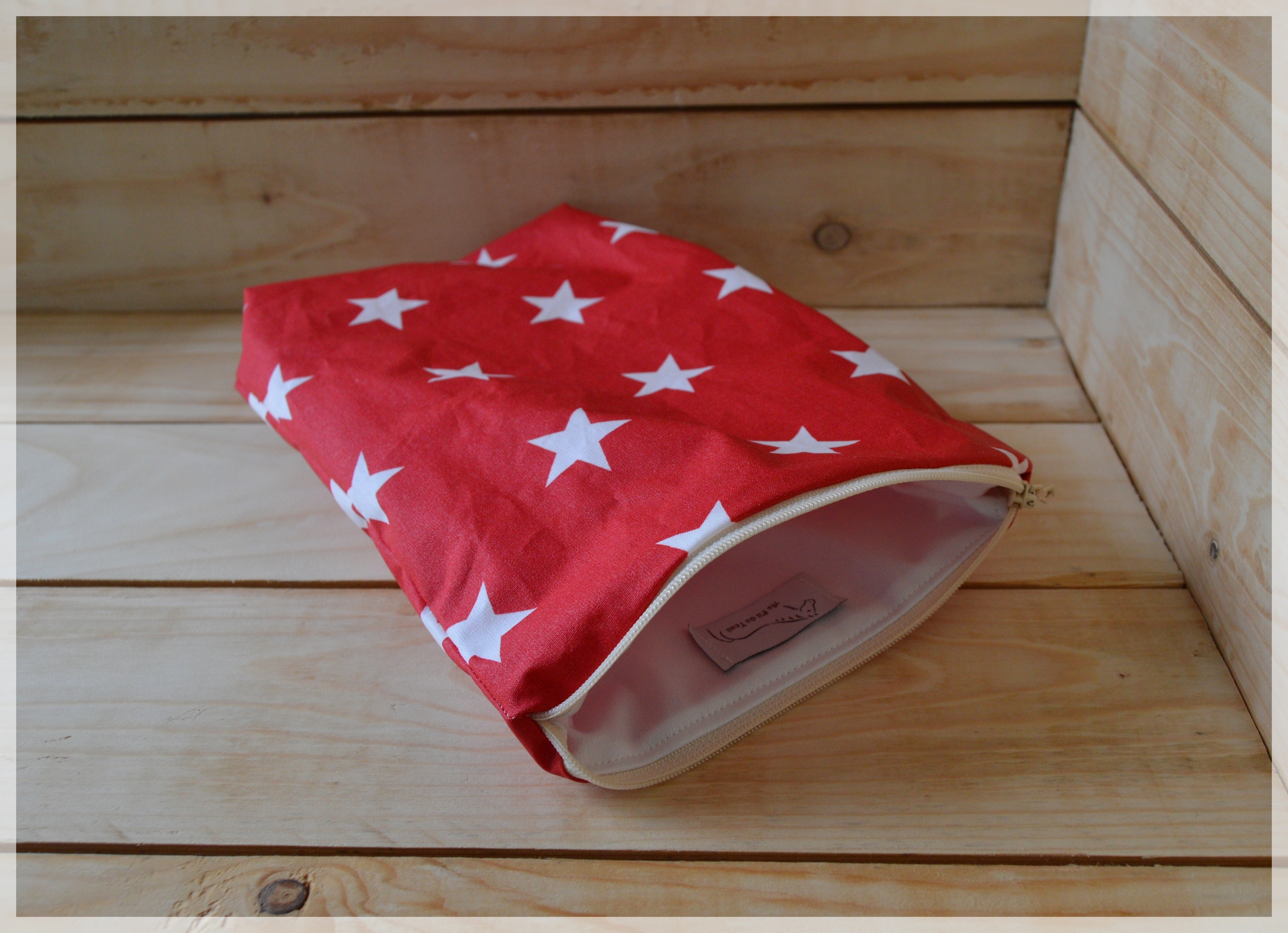 pochette cavalier étoiles rouge 2