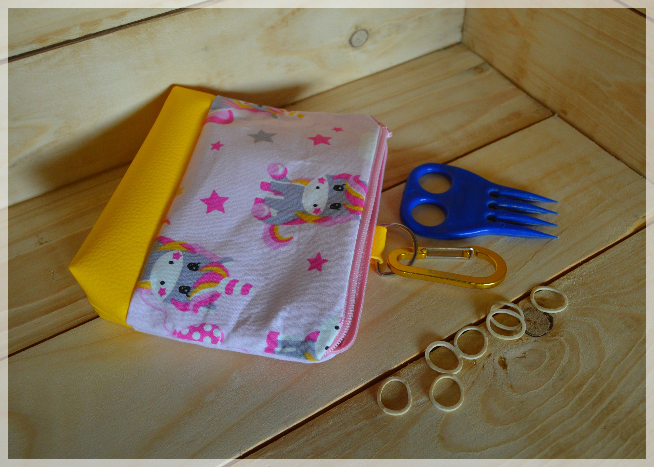 pochette élastiques lison rose jaune 3