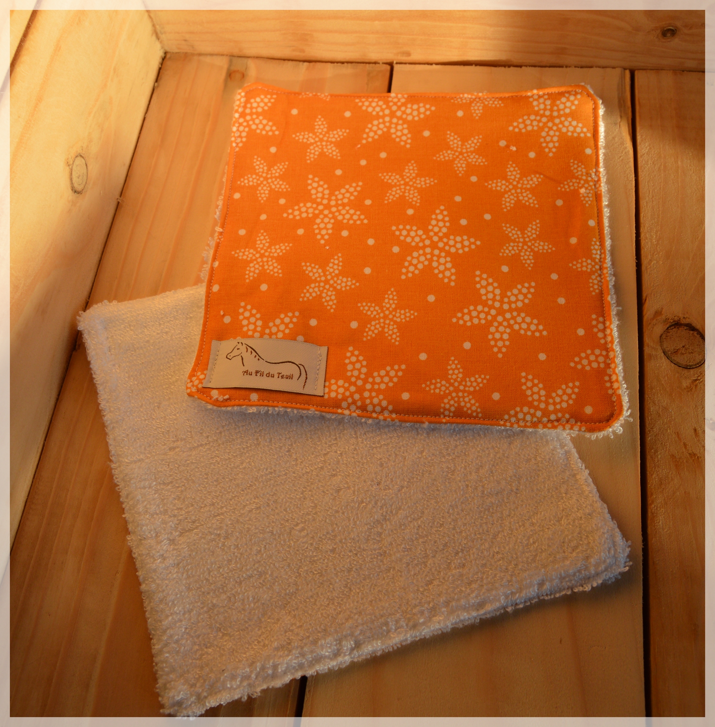 lot 2 lingettes chevaux Fleurs étoilées