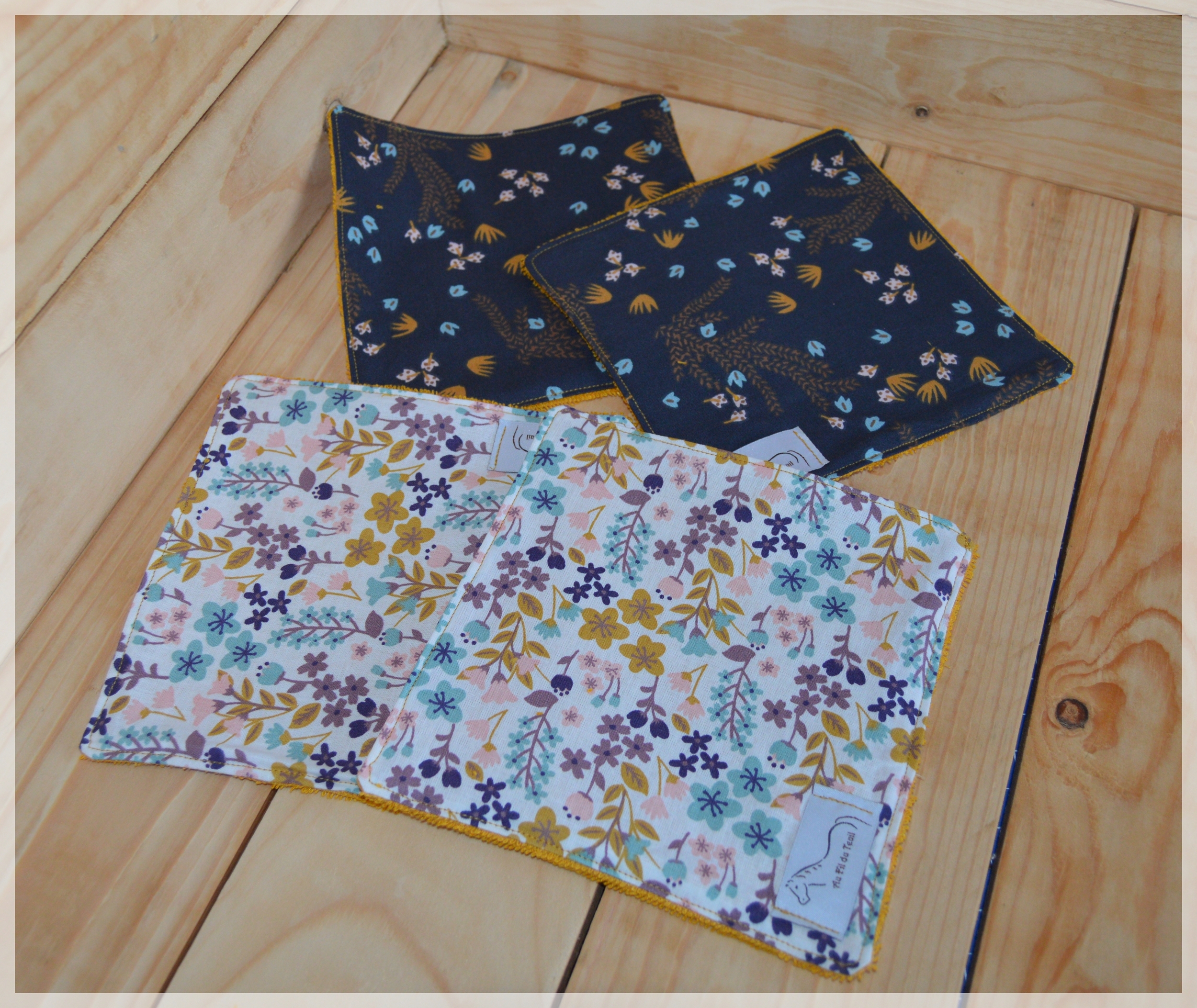 ensemble 2 lots lingettes chevaux