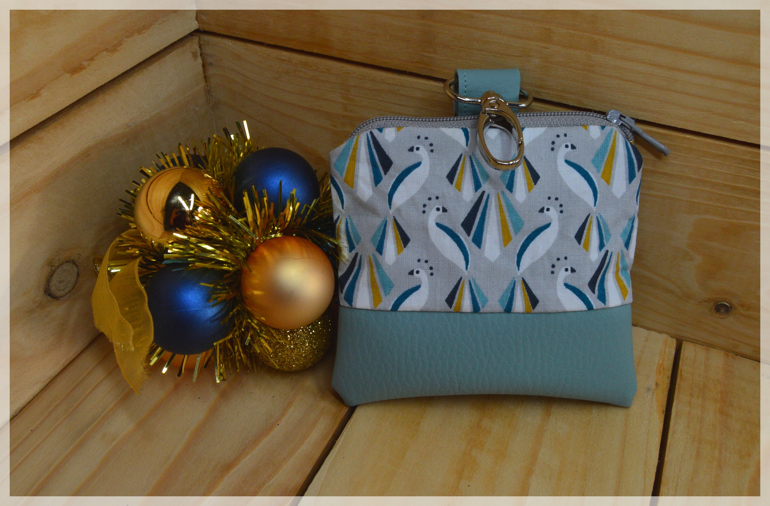 pochette friandises paons bleus 1