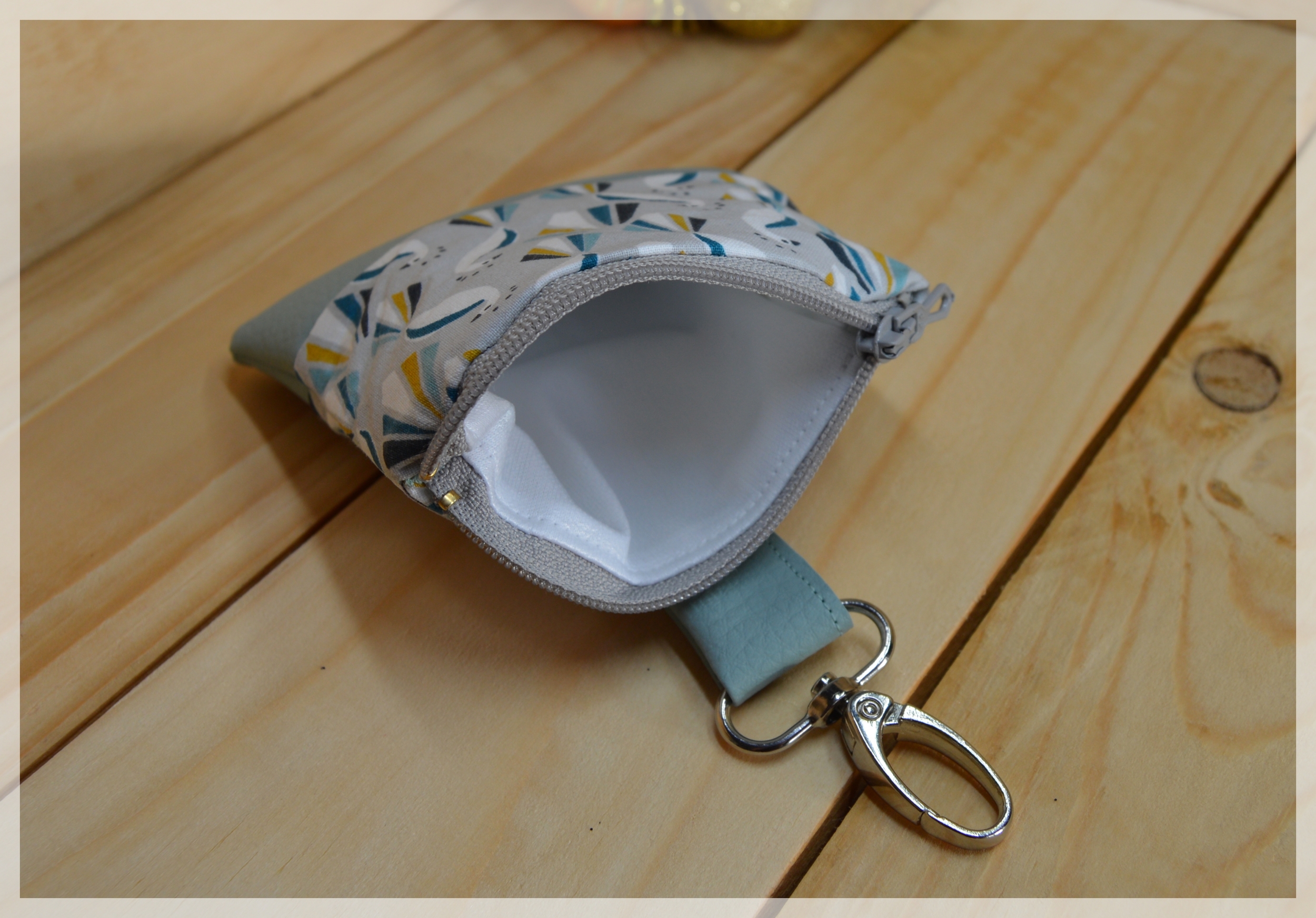 pochette friandises paons bleus 2