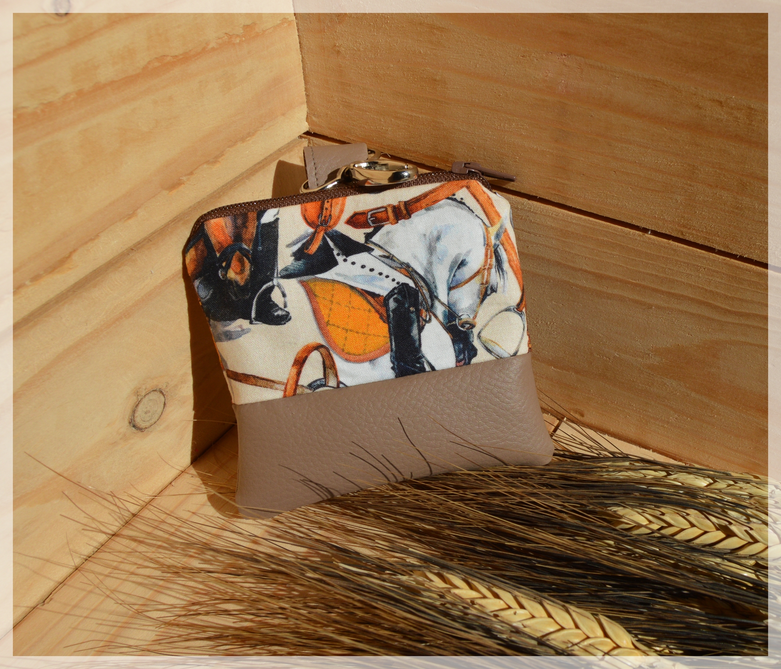 pochette friandises harnachement taupe 1