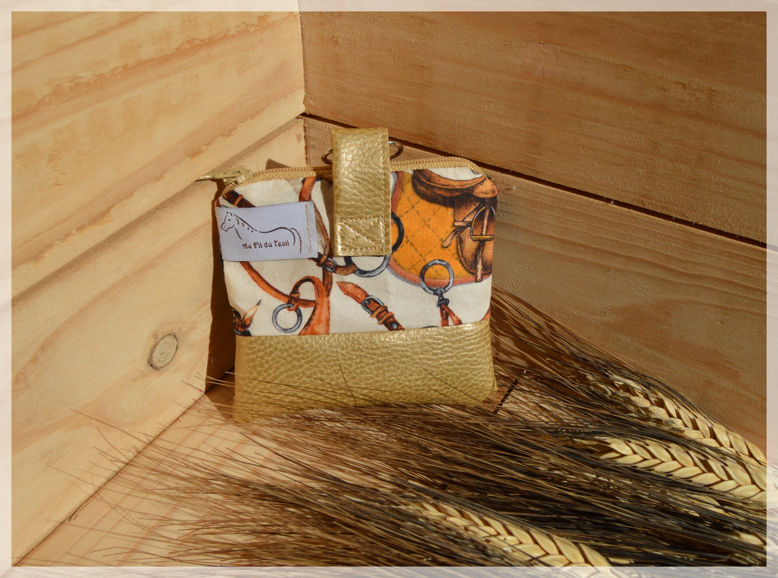 pochette friandises harnachement vieil or 2