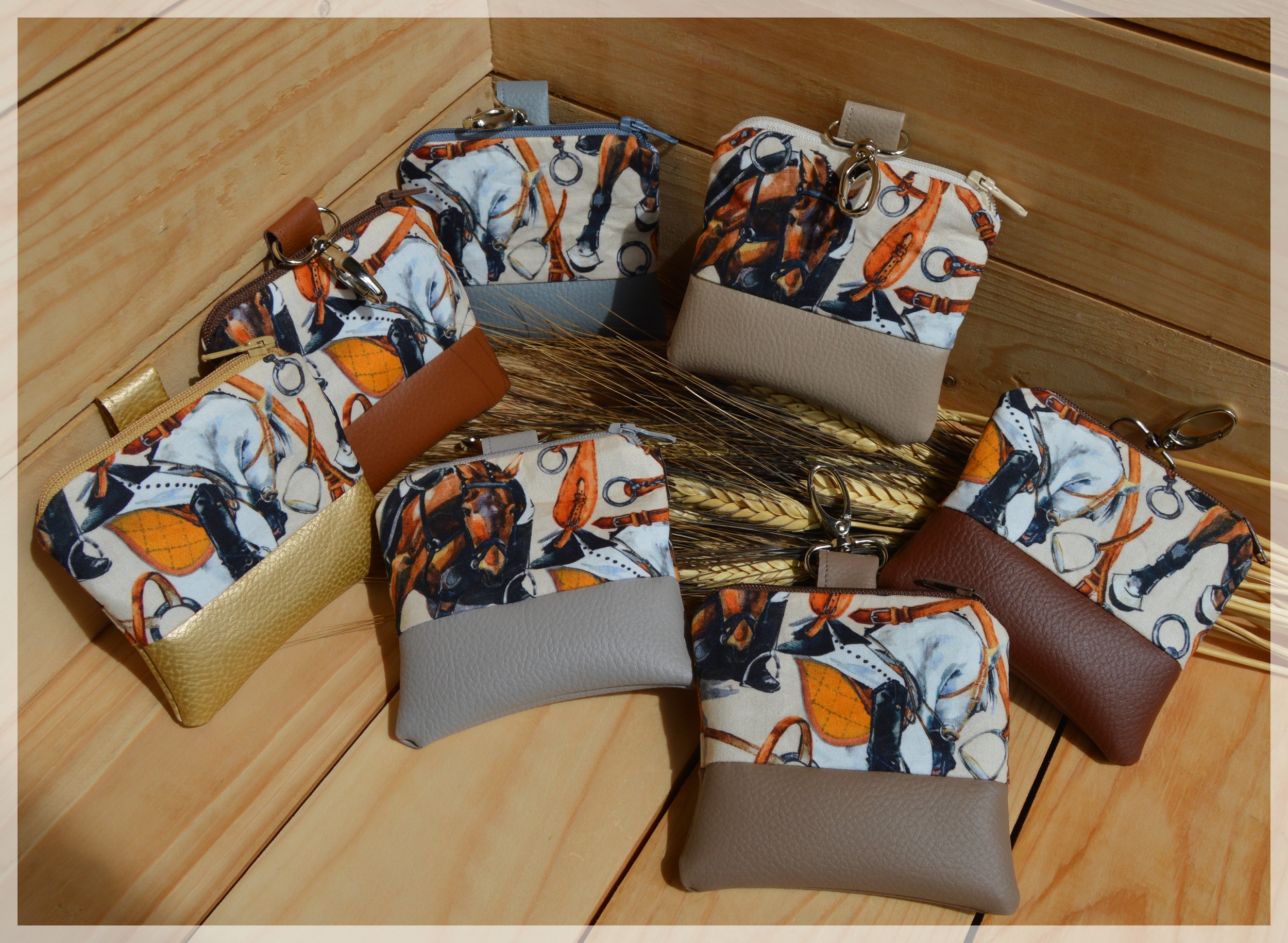 7 pochettes friandises harnachement