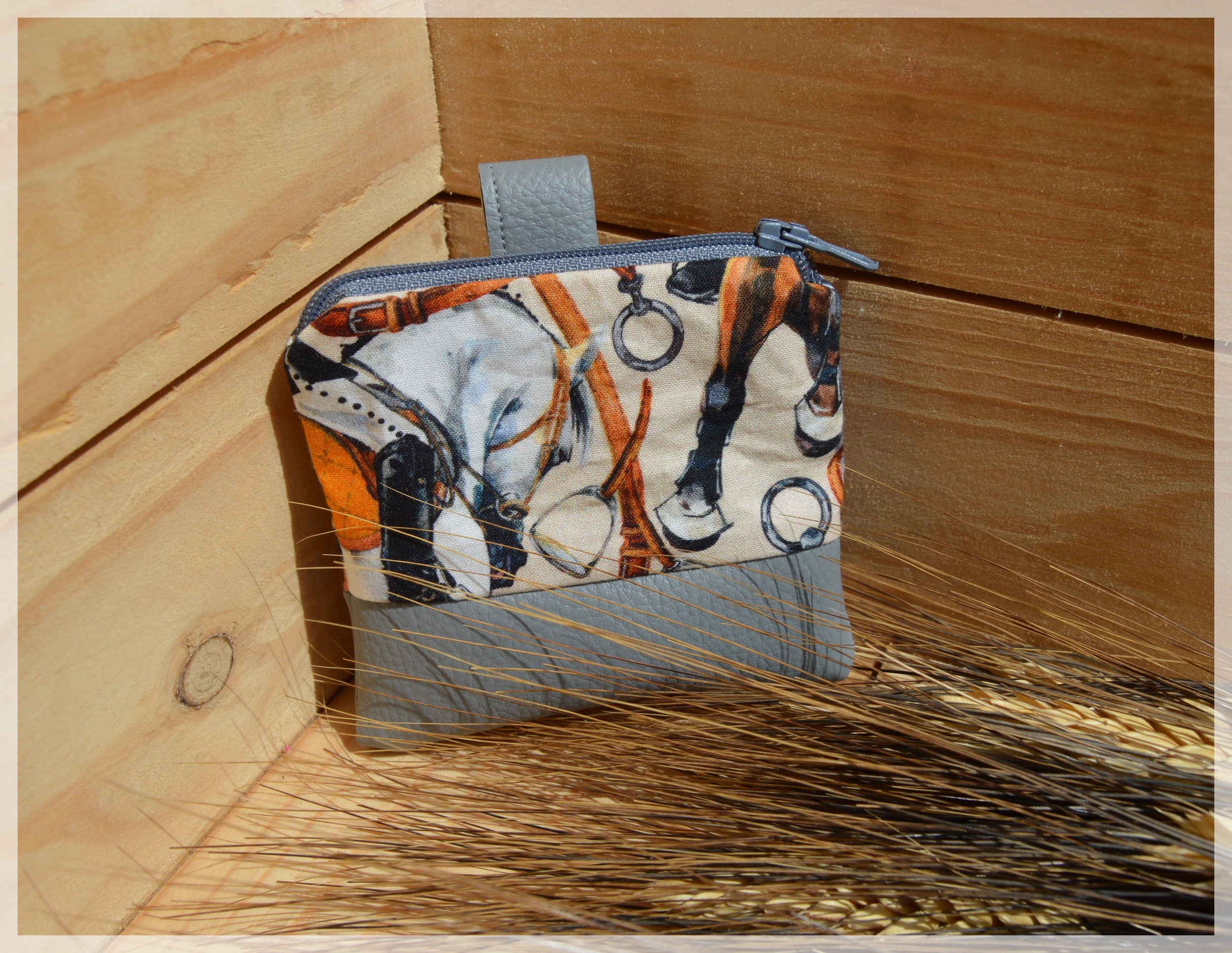pochette friandises harnachement souris 1