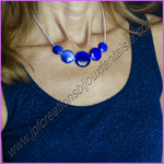 Collier verre bleu