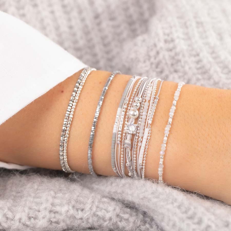 Bracelet élastique perles (blanches)
