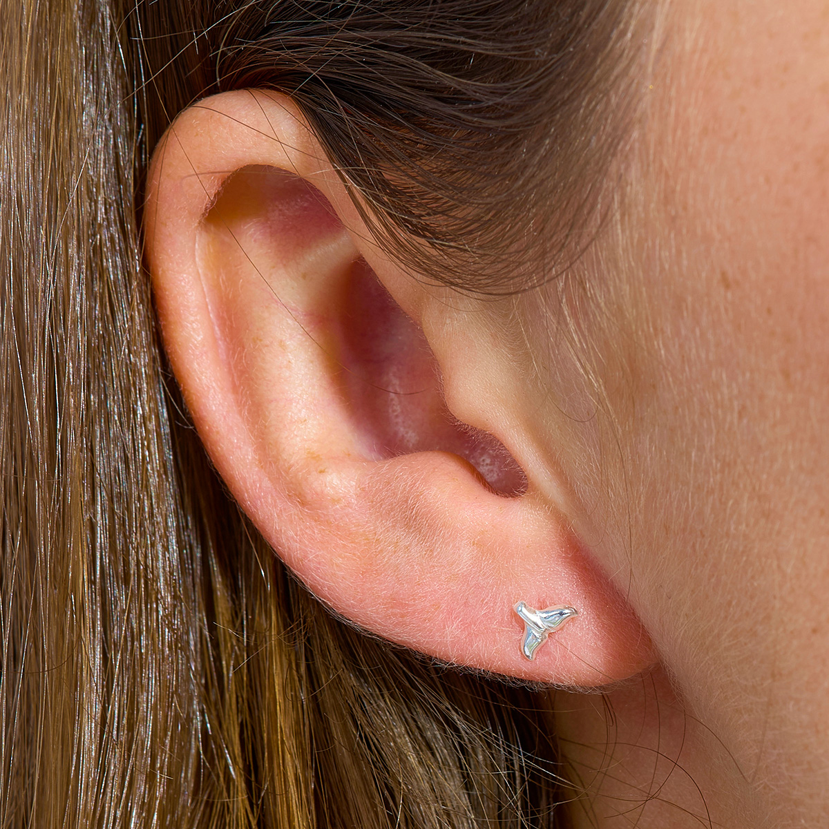 Boucles D'oreilles Baleine Bleue En Argent 925 - Clous Hypoallergéniques, 1x0.7cm, Cadeau Féminin