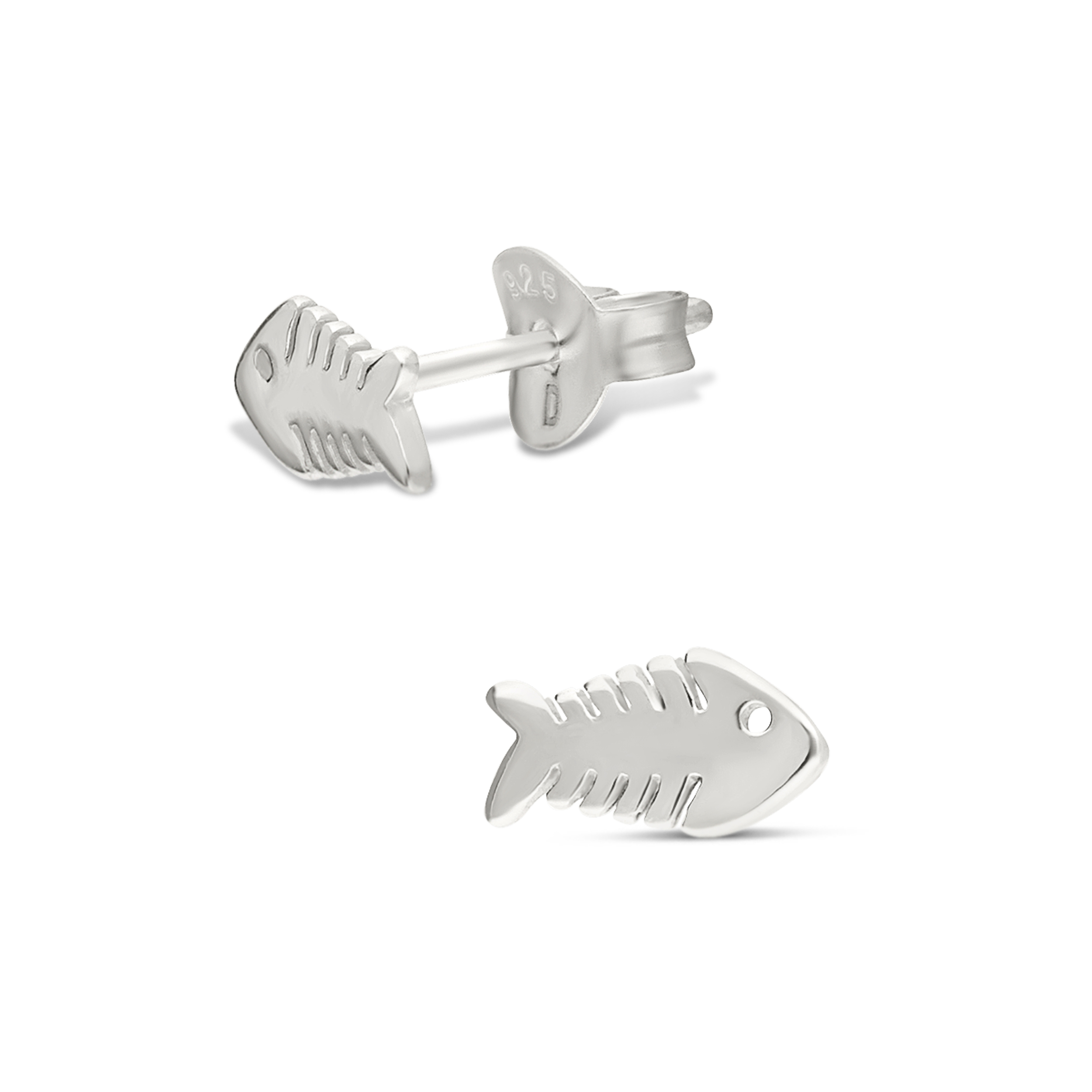 Boucle de poisson basse argent PJK marquée par le fabricant Boucle de poisson basse argent PJK marquée par le fabricant
