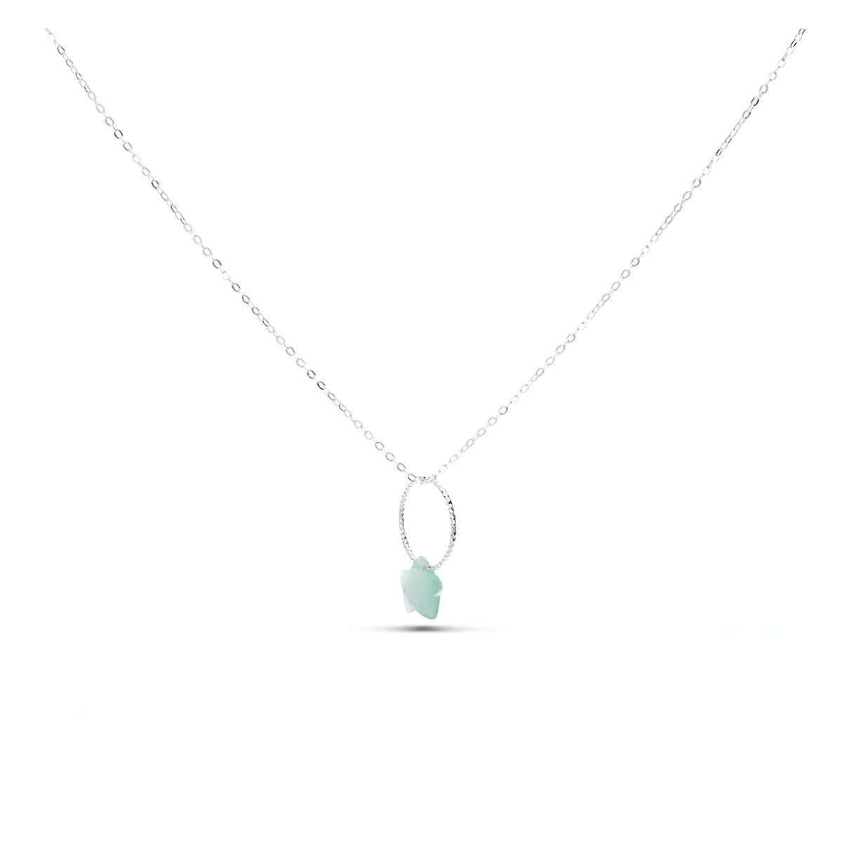 COLLIER CHAÎNE ANNEAU CISELÉ ET ETOILE VERTE