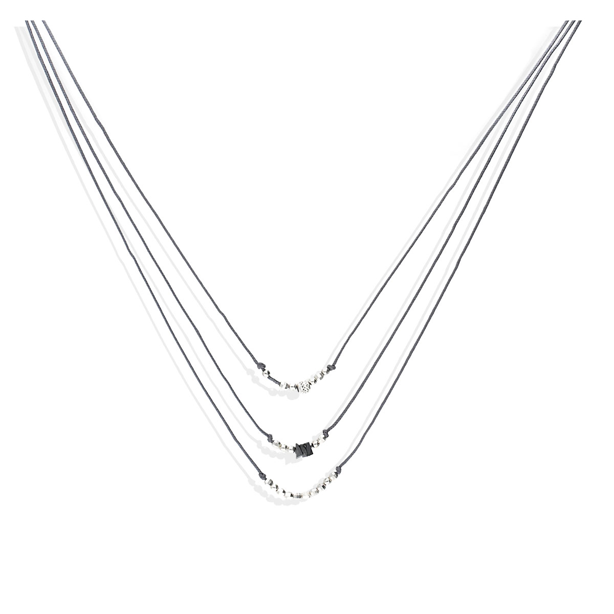 COLLIER TRIPLE RANGS GRIS PERLE ARGENT ET HEMATITE