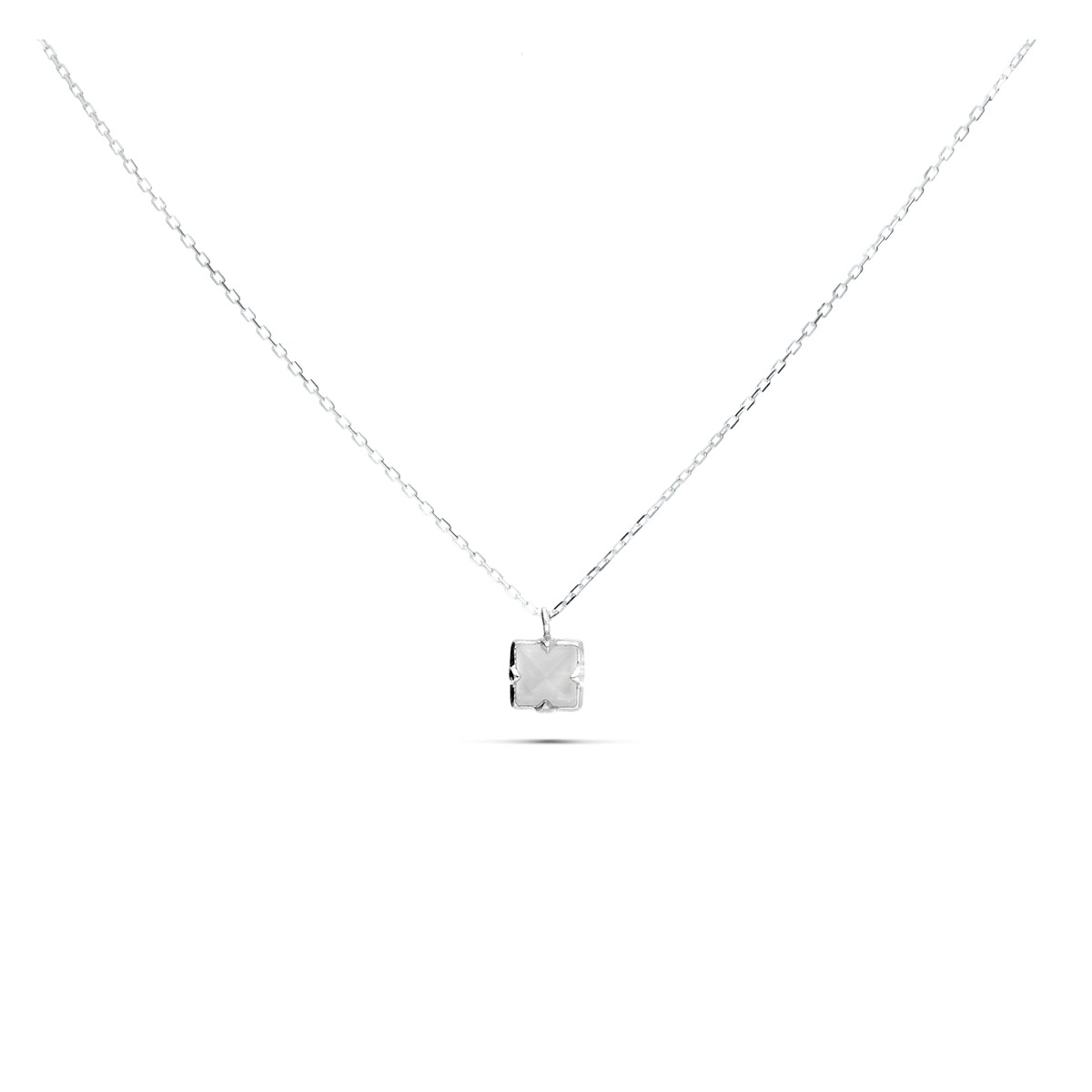 COLLIER CHAINE PIERRE CARRE OPALINE