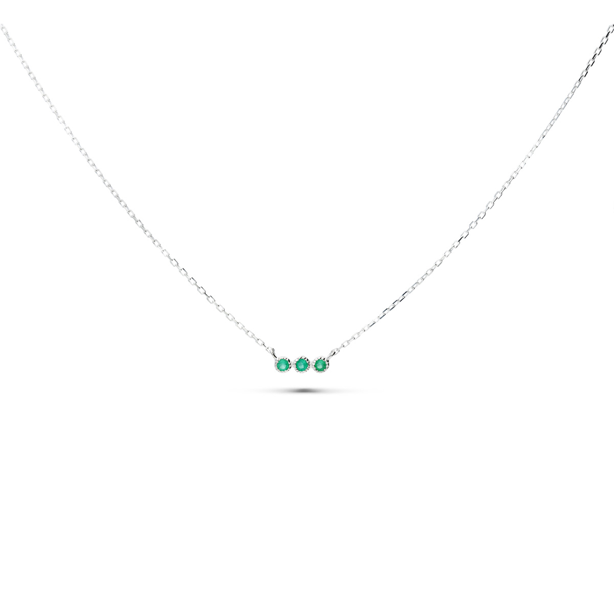 COLLIER TROIS PETITES PIERRE ONYX VERT