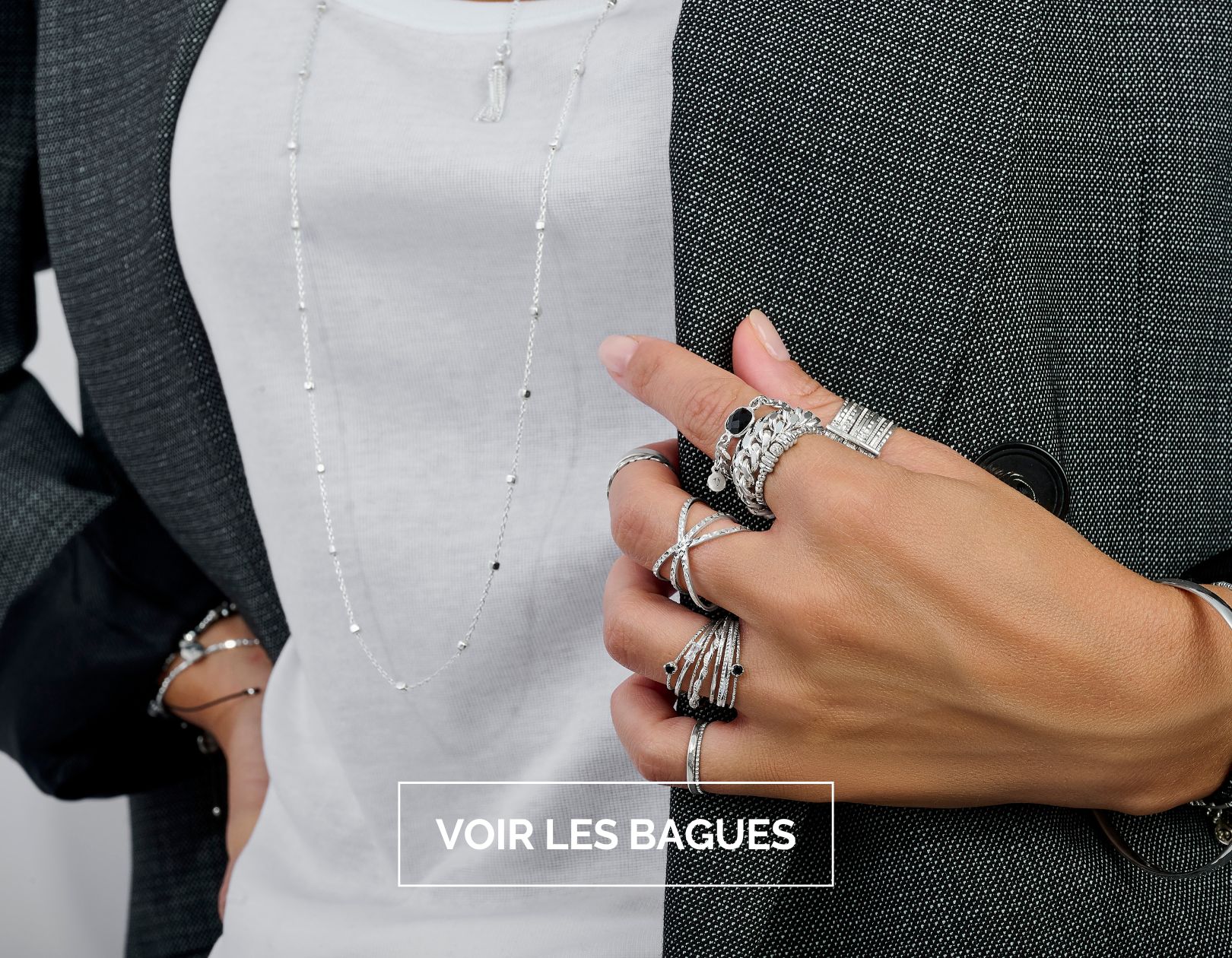look-14-noir-bagues-noel