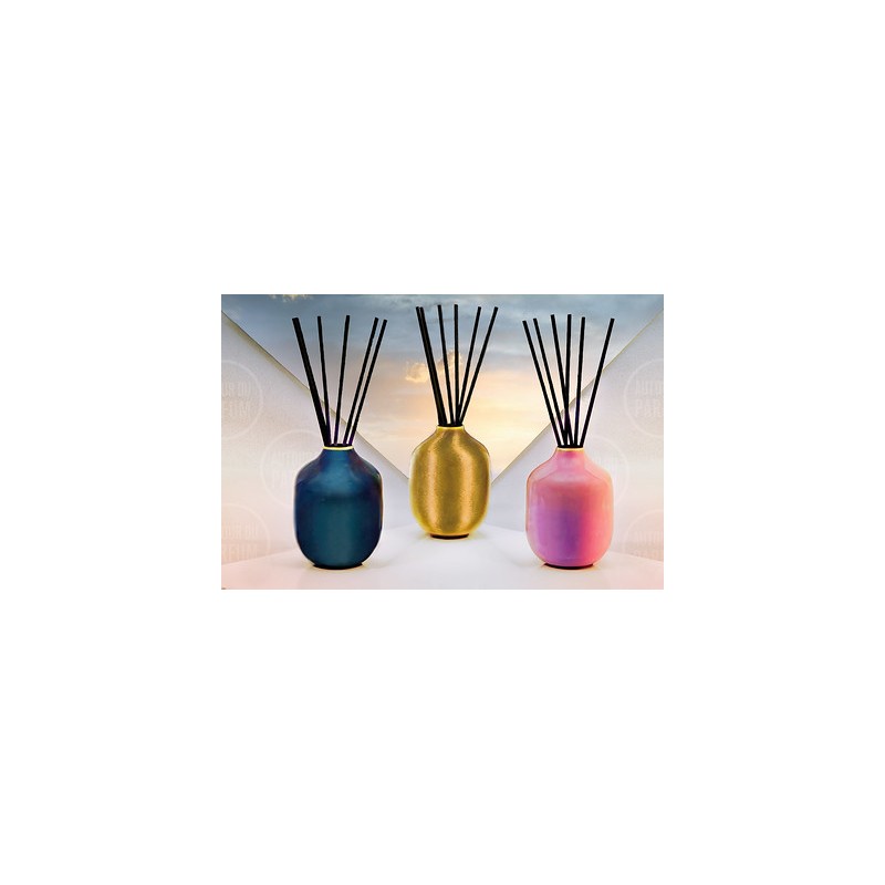 Vase en métal pour bouquet parfumé - Autour du Parfum