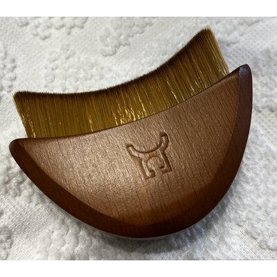 brosse contour visage